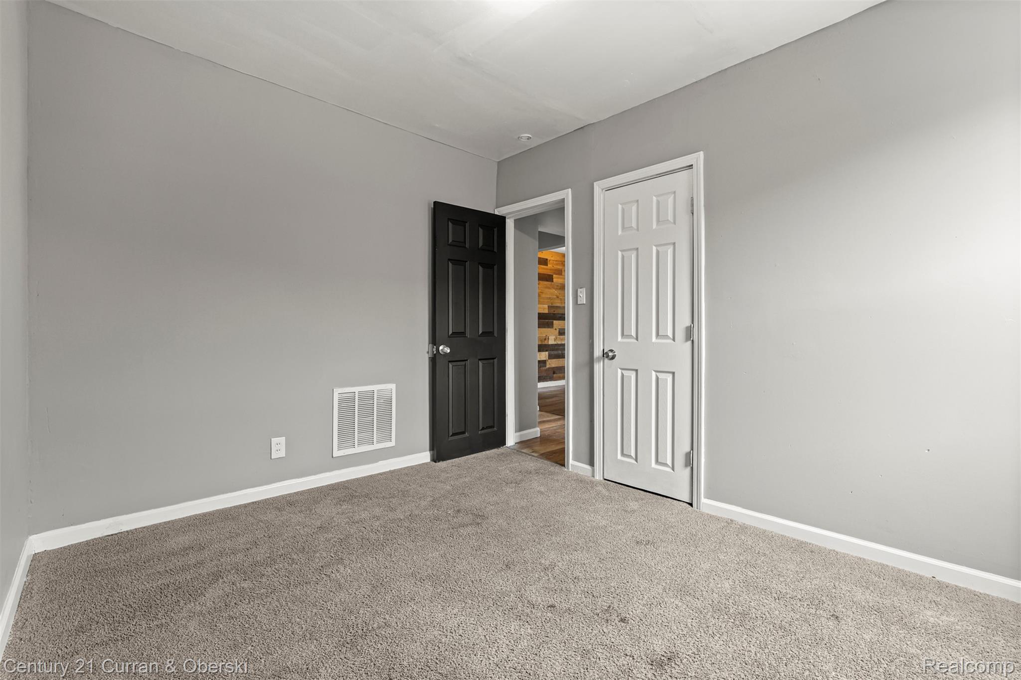 6837 Braun Property Photo 16