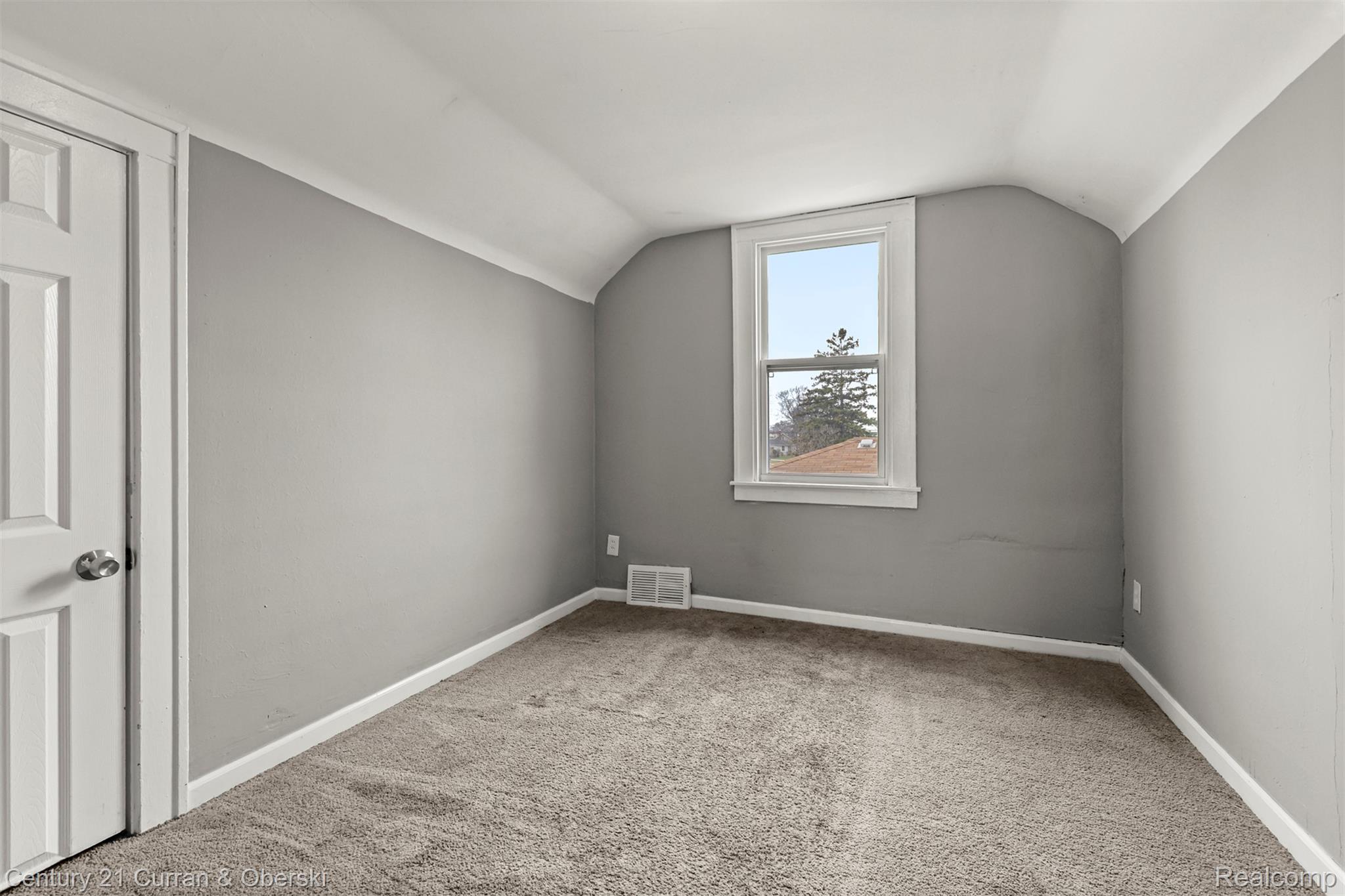 6837 Braun Property Photo 23