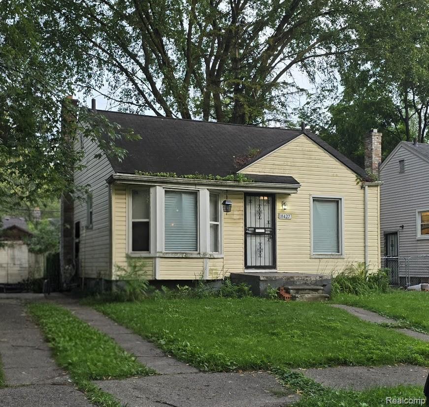 18427 Braile St Property Photo 1