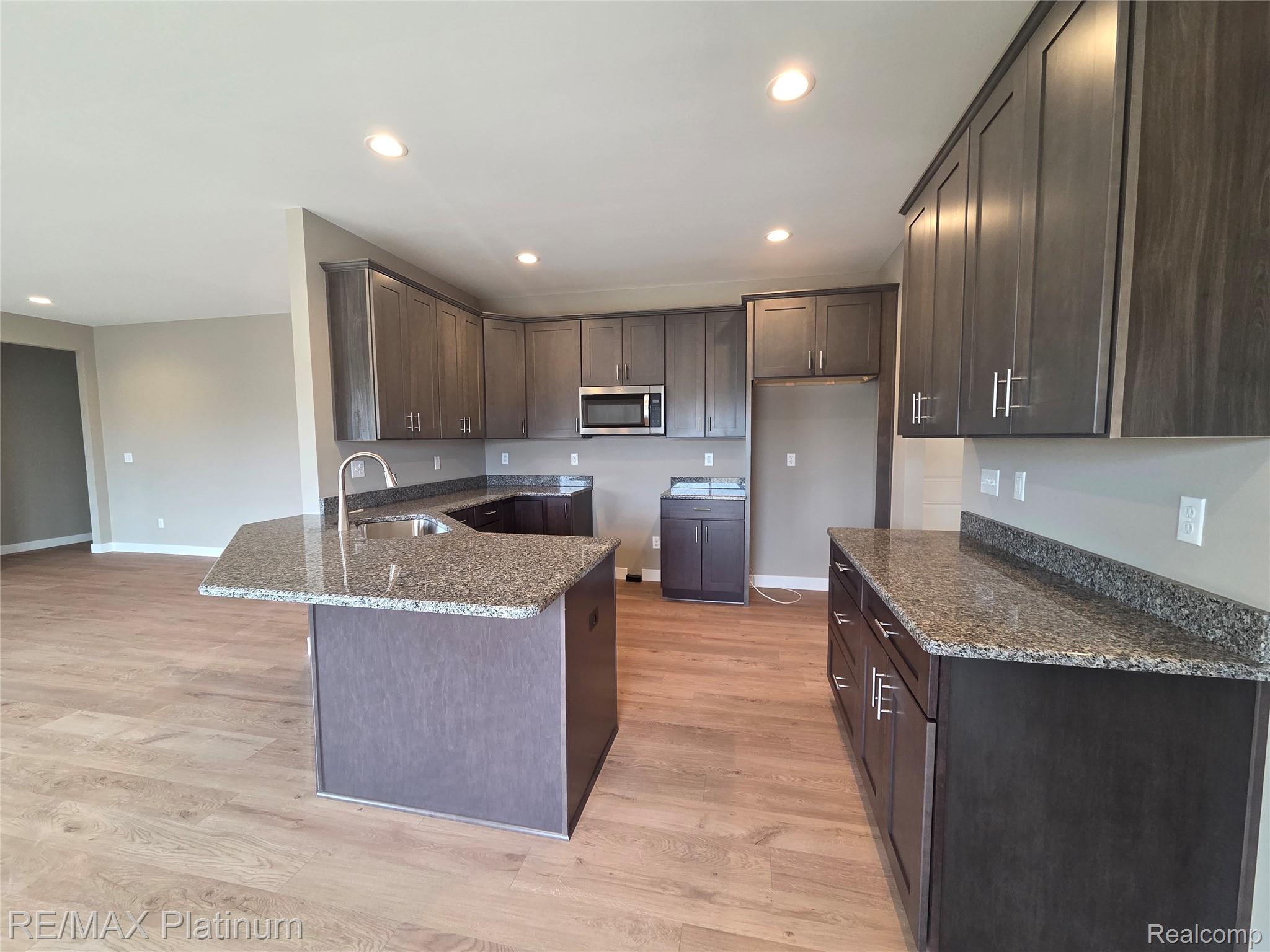 13187 Westwinds Drive Property Photo 4