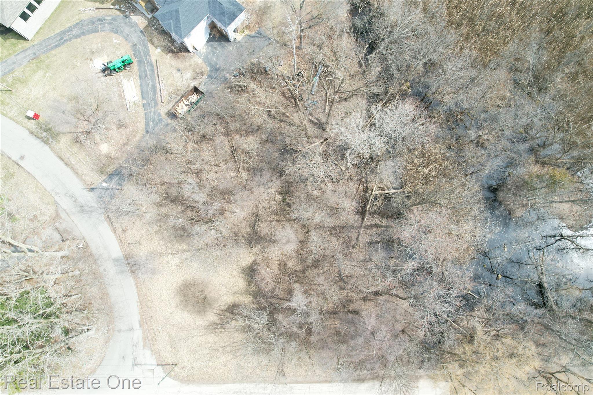 2636 Bay Drive Property Photo 7