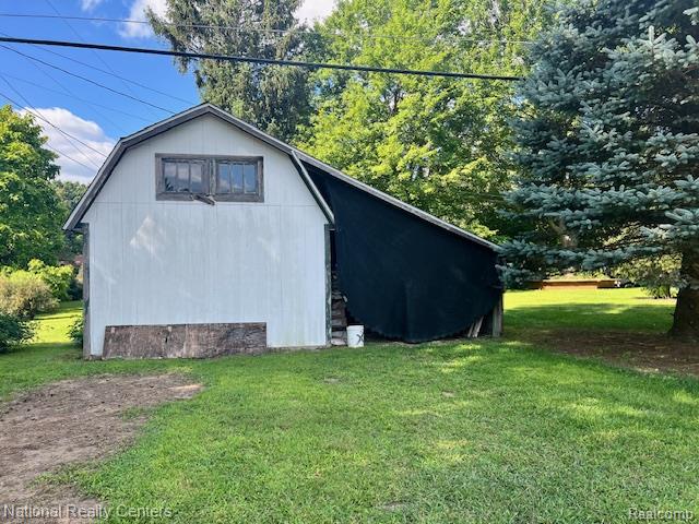 1785 Middle Road Property Photo 43