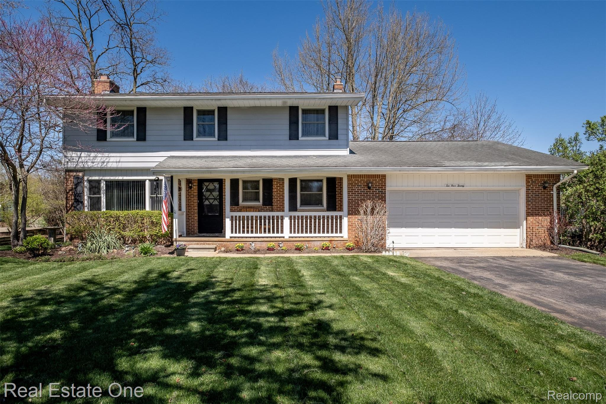 10420 Cedar Point Drive Property Photo 1
