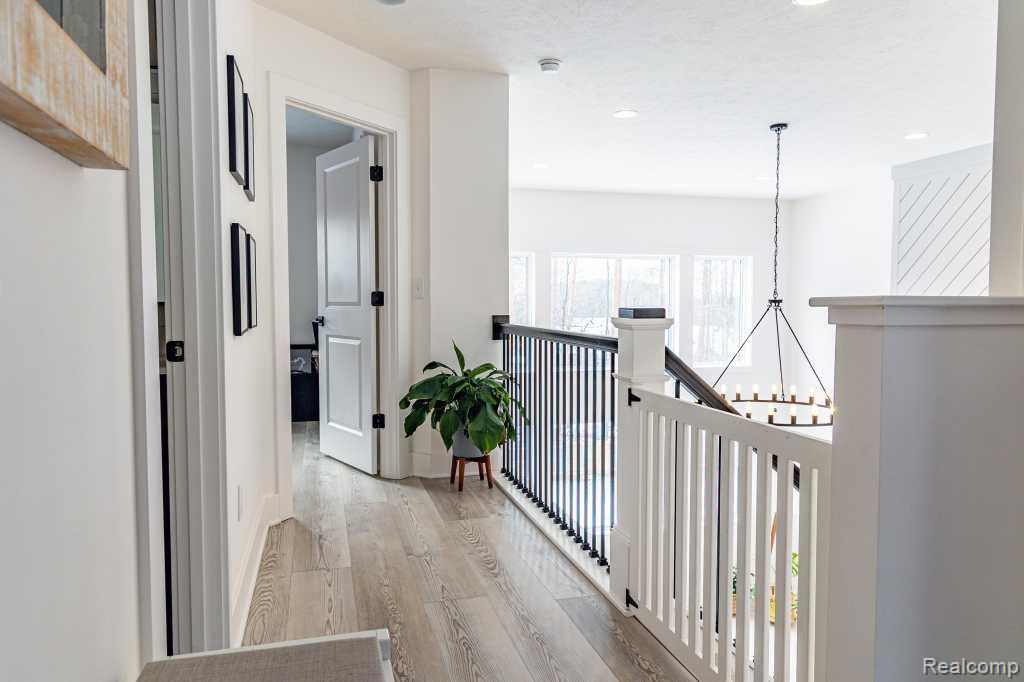1998 Sienna Street Property Photo 24