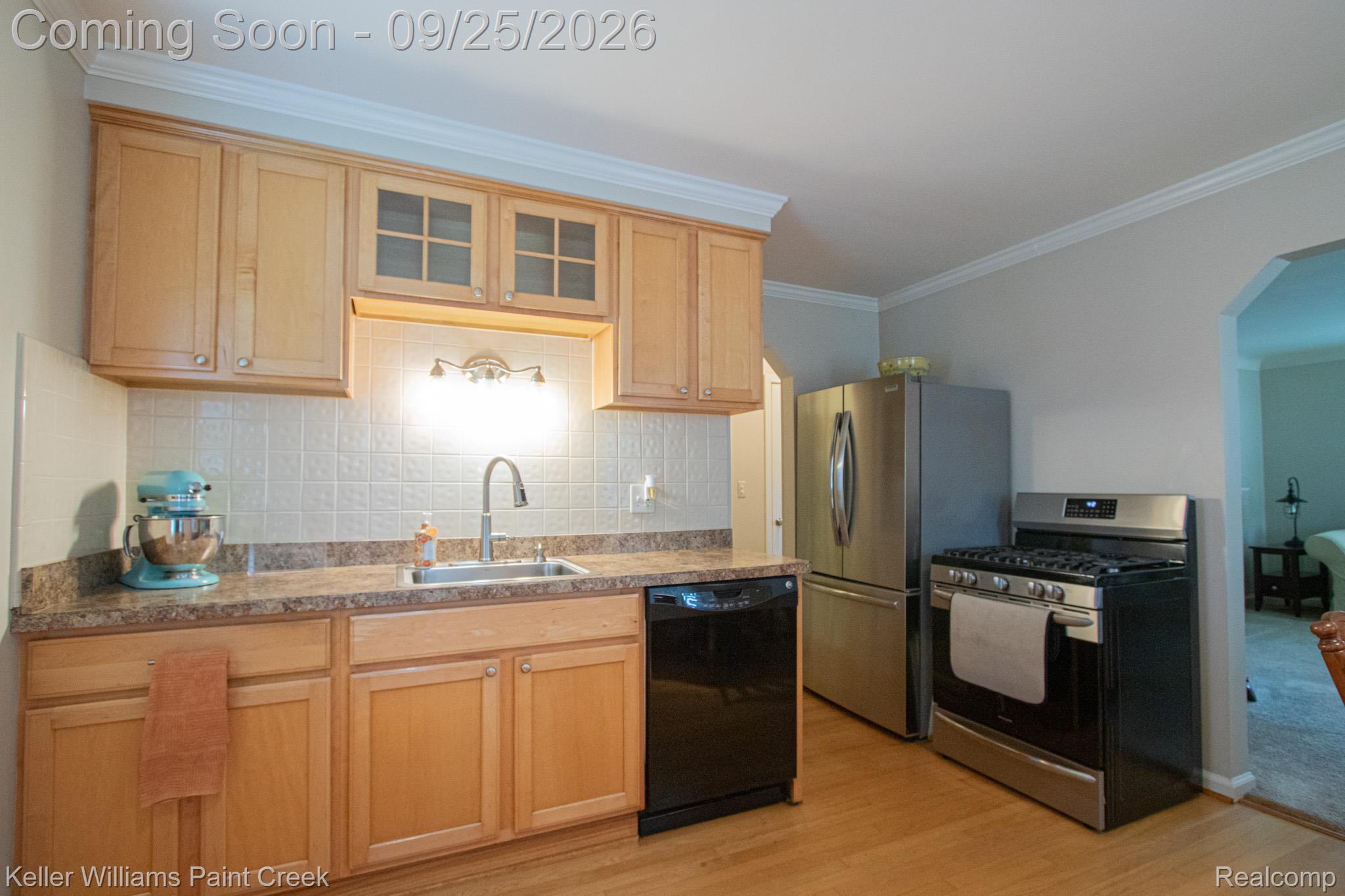 218 Riverside Drive Property Photo 9
