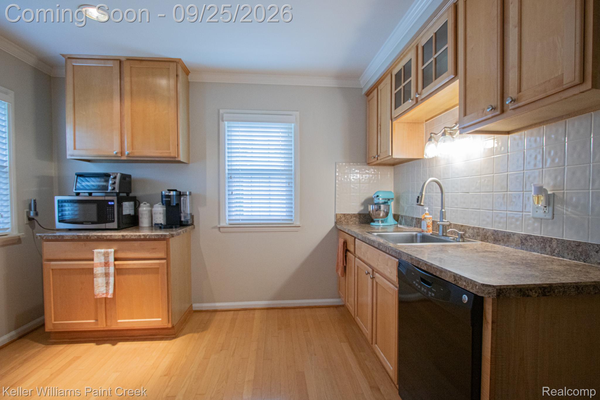 218 Riverside Drive Property Photo 10