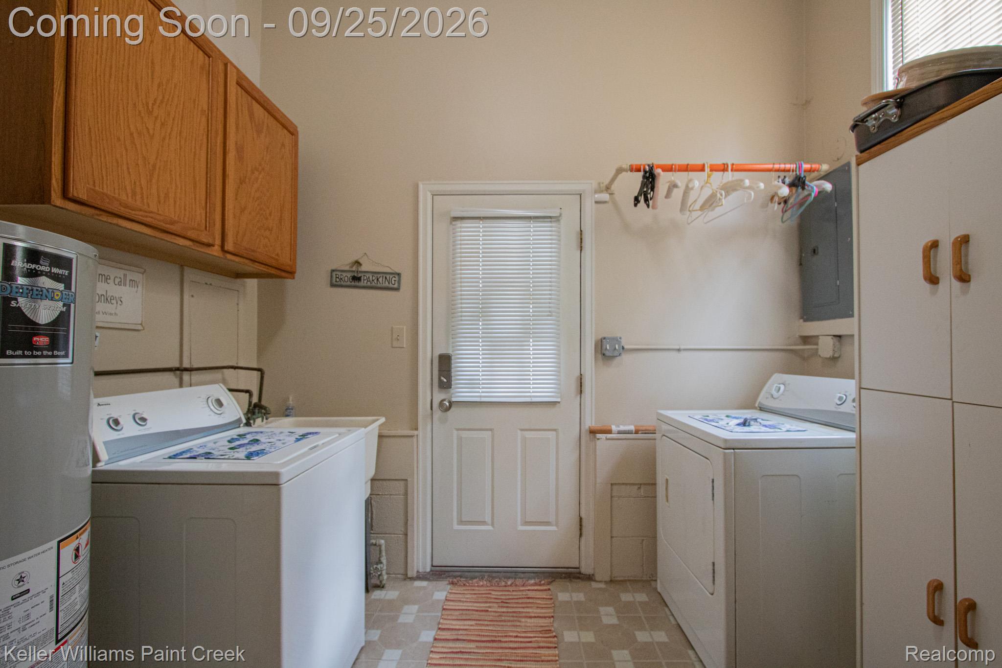 218 Riverside Drive Property Photo 23