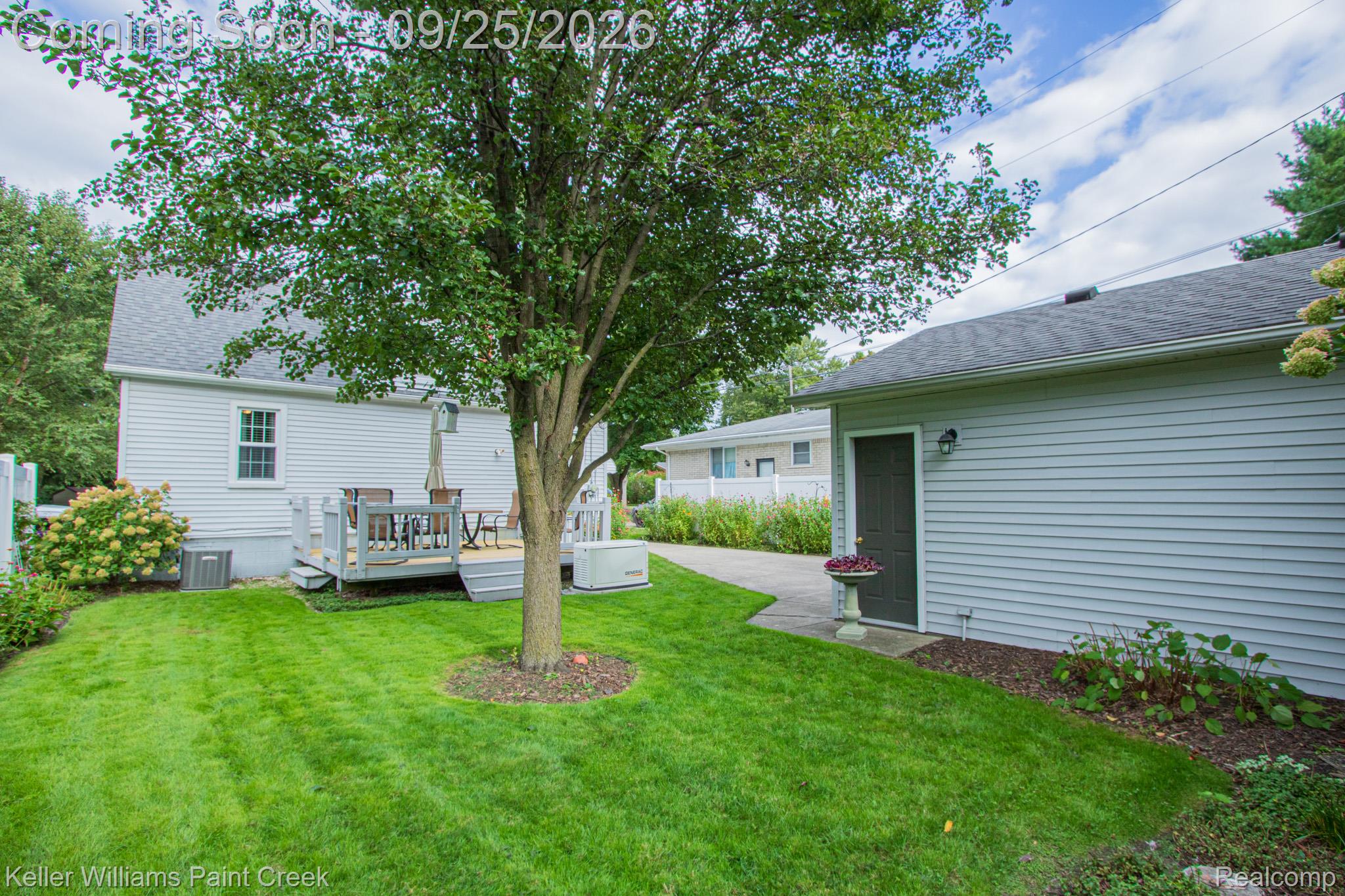 218 Riverside Drive Property Photo 25