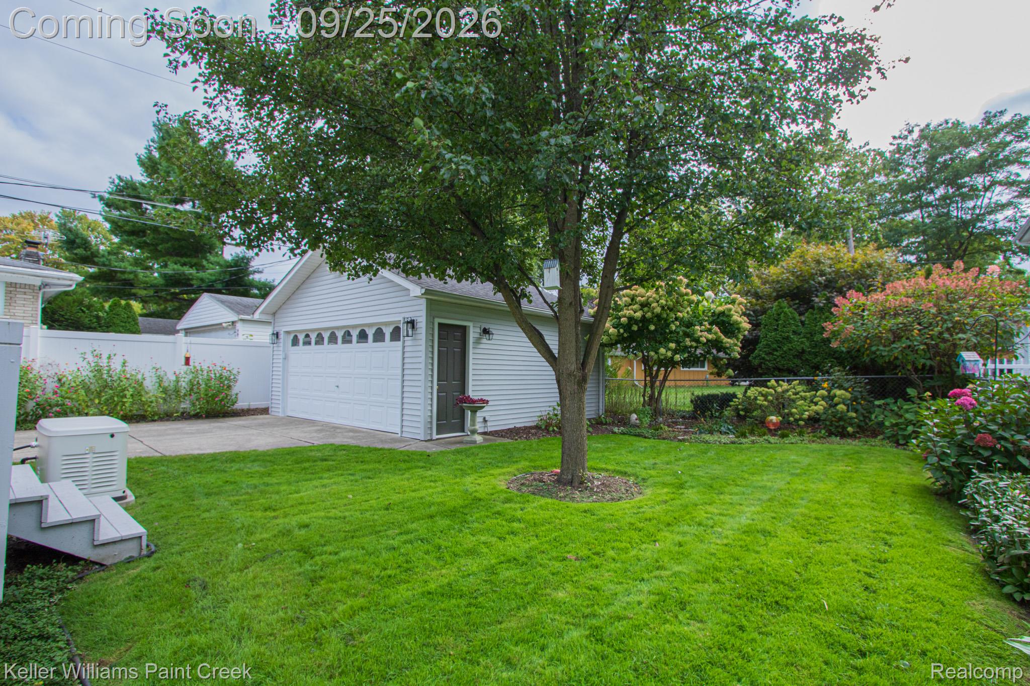 218 Riverside Drive Property Photo 27
