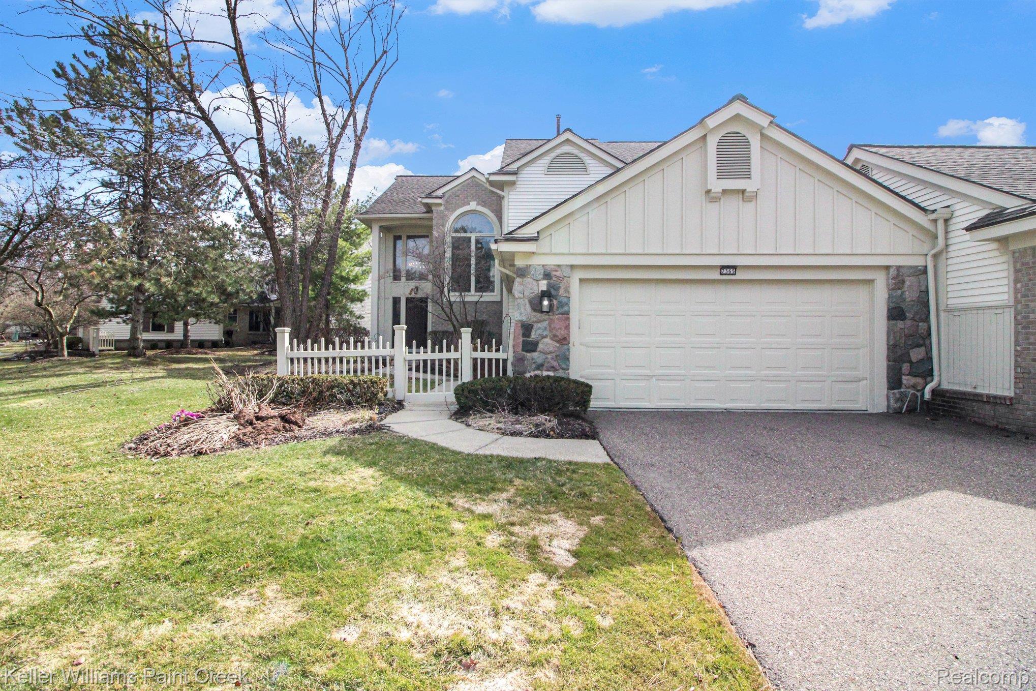 7365 Danbury Drive Property Photo 1