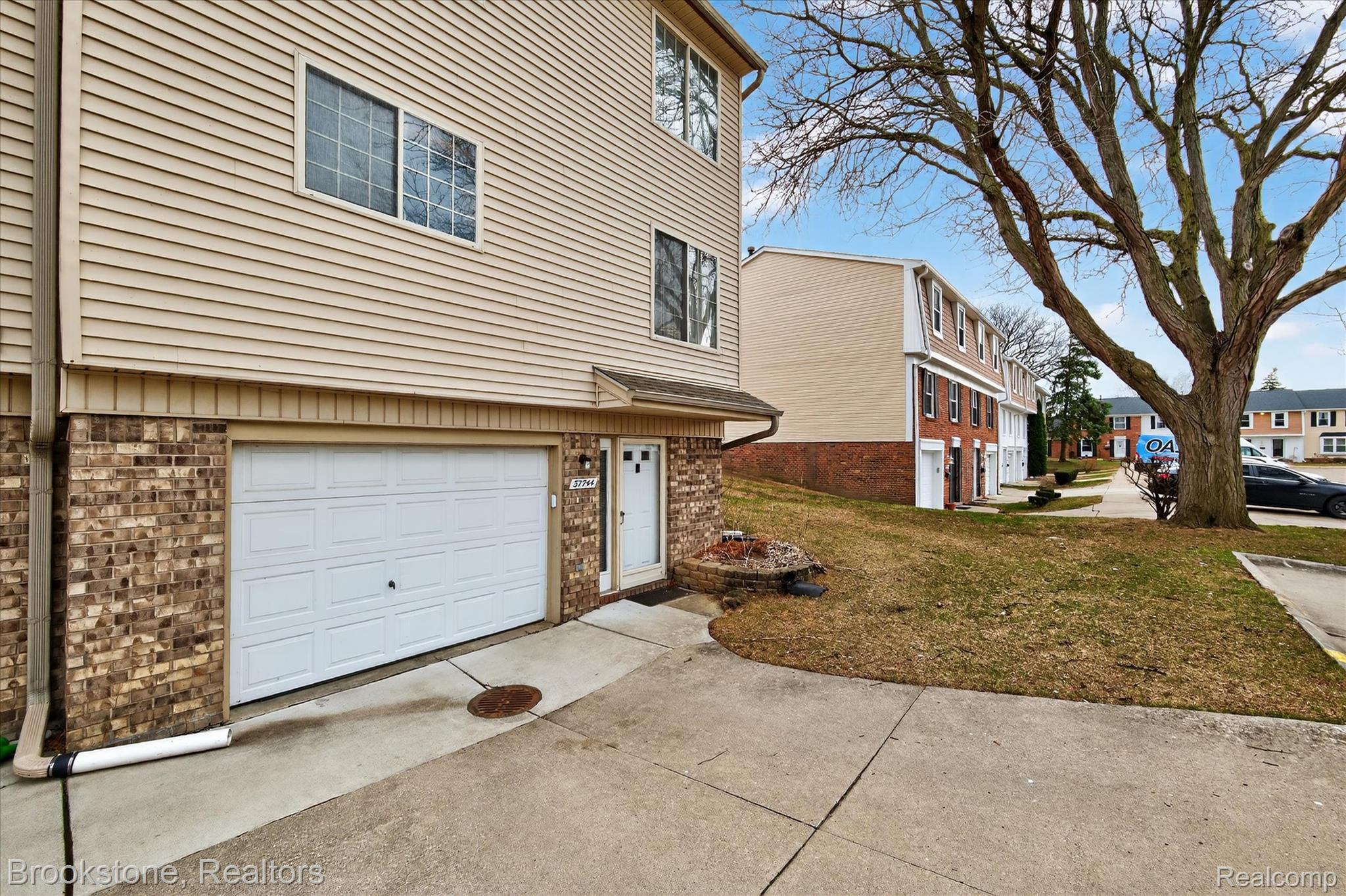 37744 Charter Oaks Boulevard 397 Property Photo 4