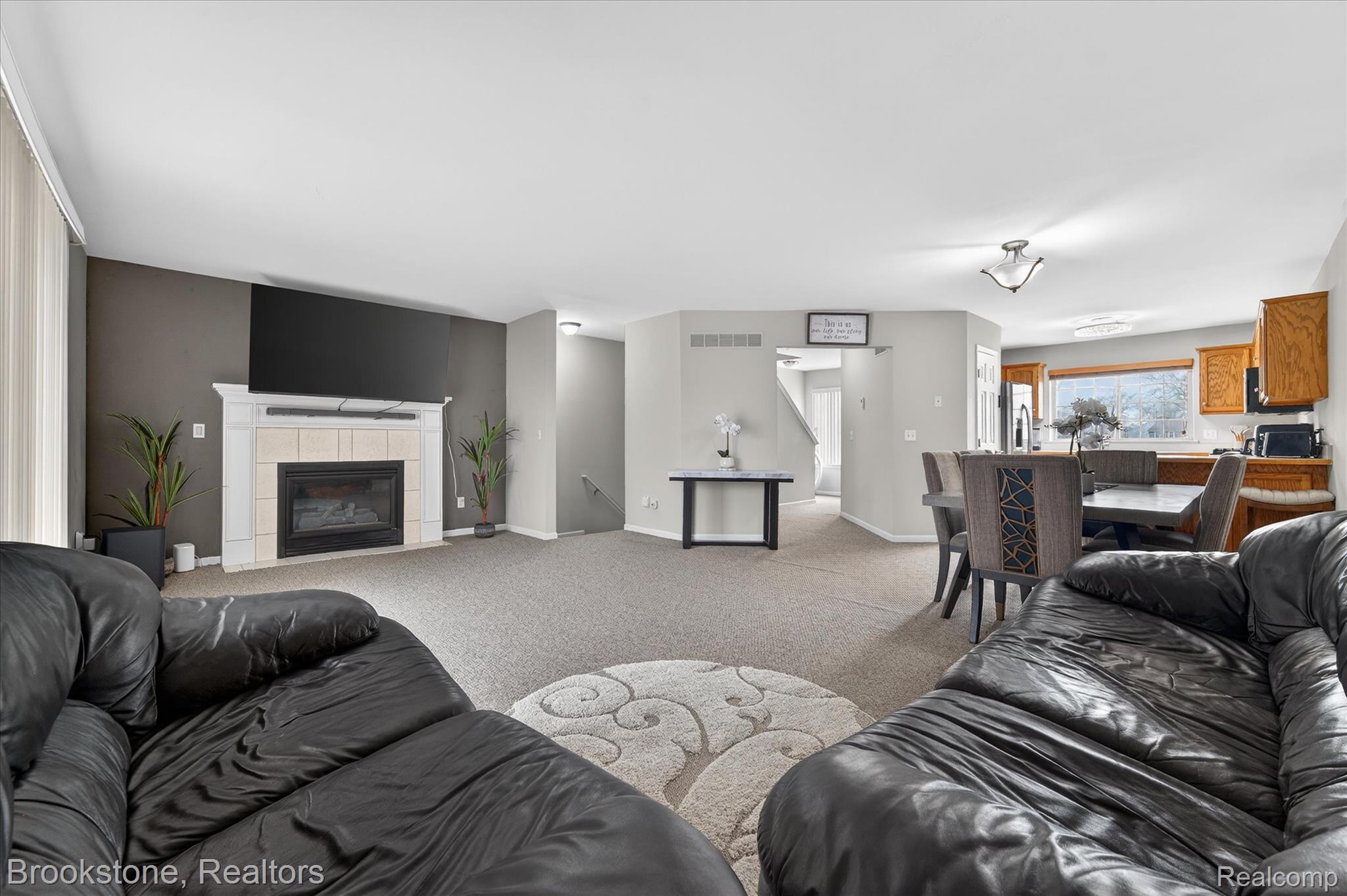 37744 Charter Oaks Boulevard 397 Property Photo 10