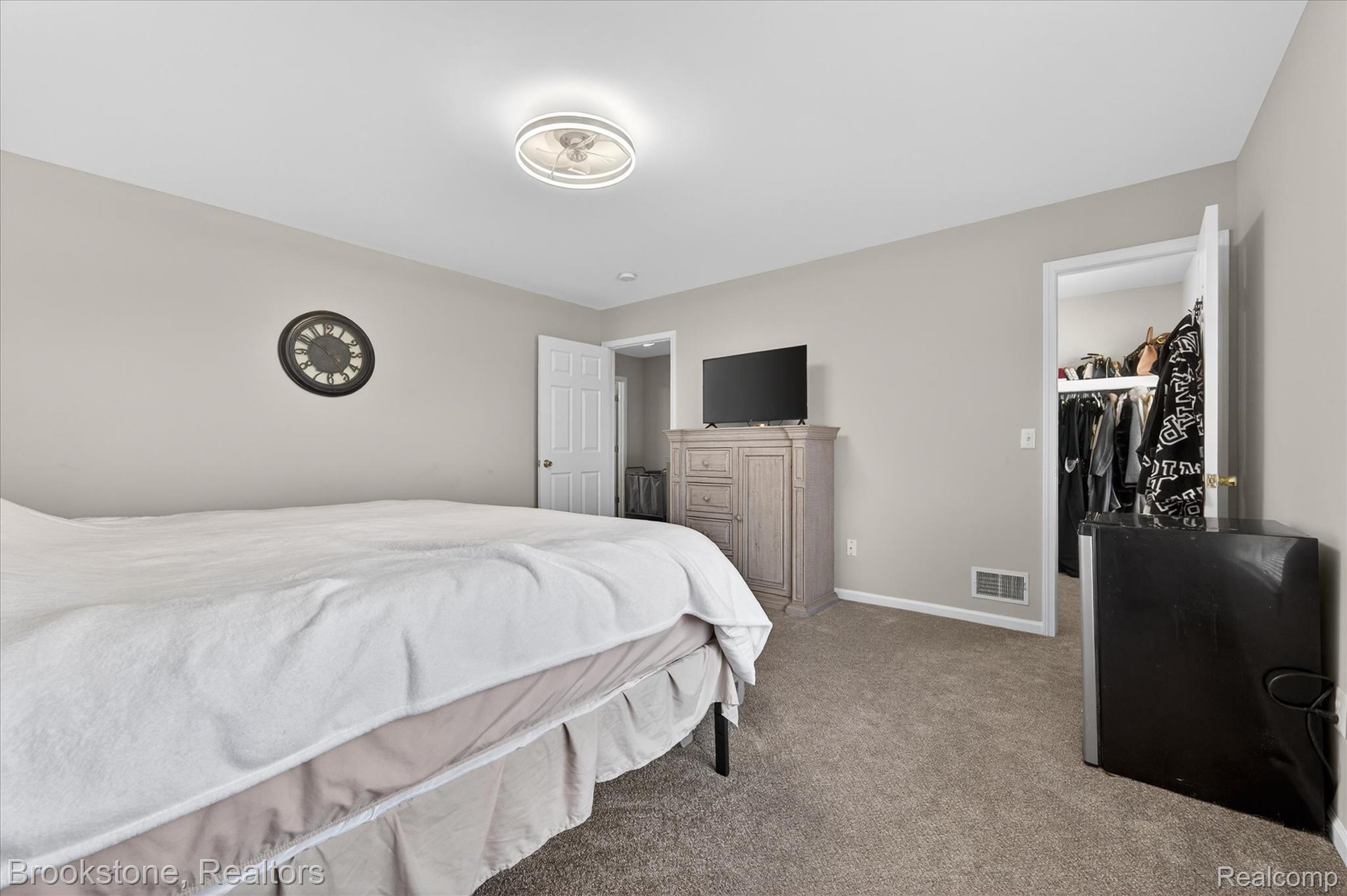 37744 Charter Oaks Boulevard 397 Property Photo 29