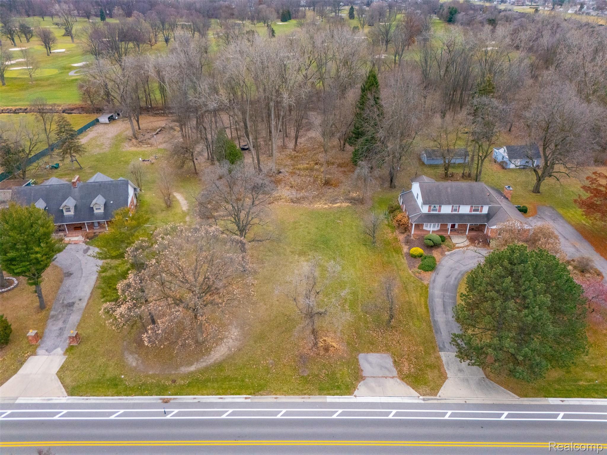 13000 Plumbrook Road Property Photo 1