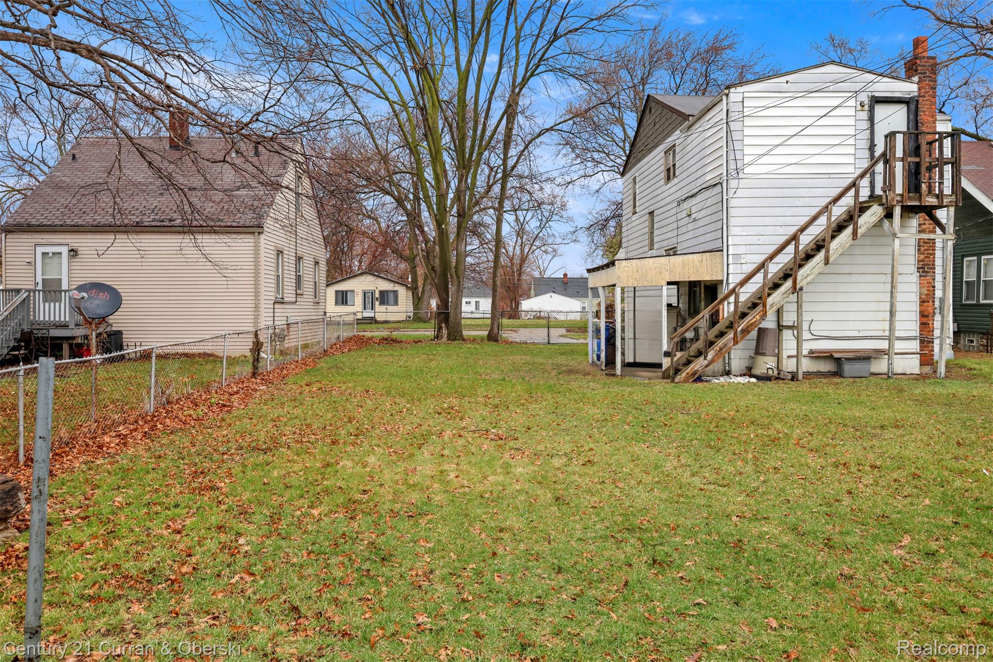 11352 Rivard Avenue Property Photo 2