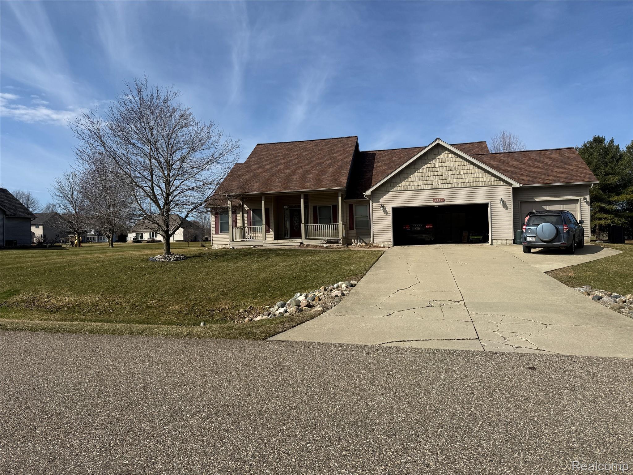 2097 Whispering Waters Pass Property Photo 1