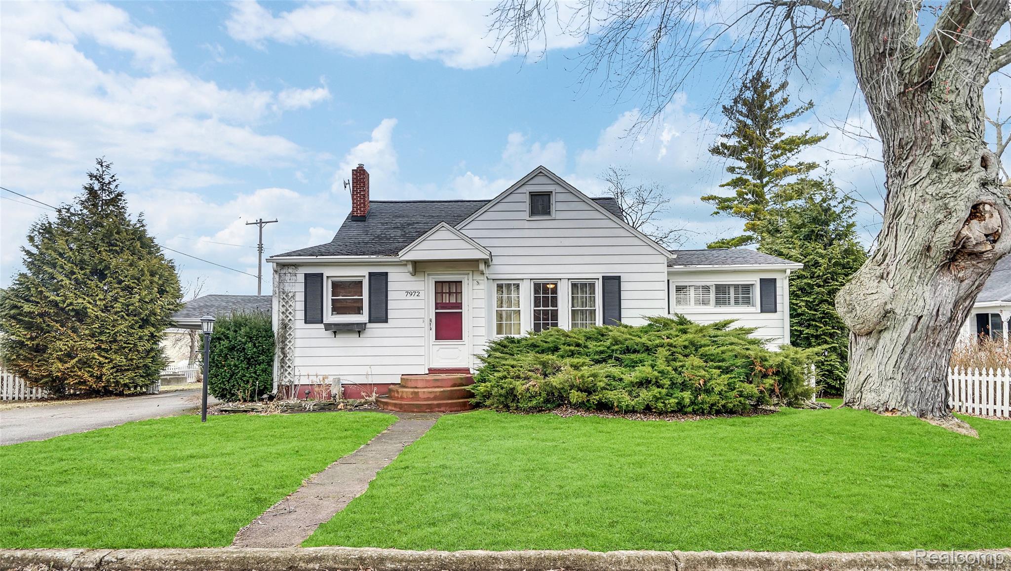 7972 3rd Street Property Photo 1
