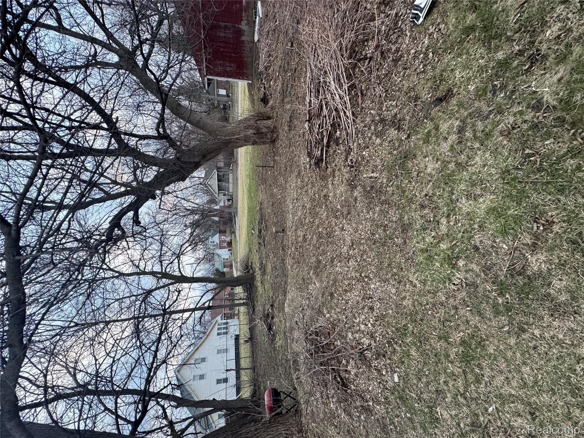 68 Lake Street Property Photo 3