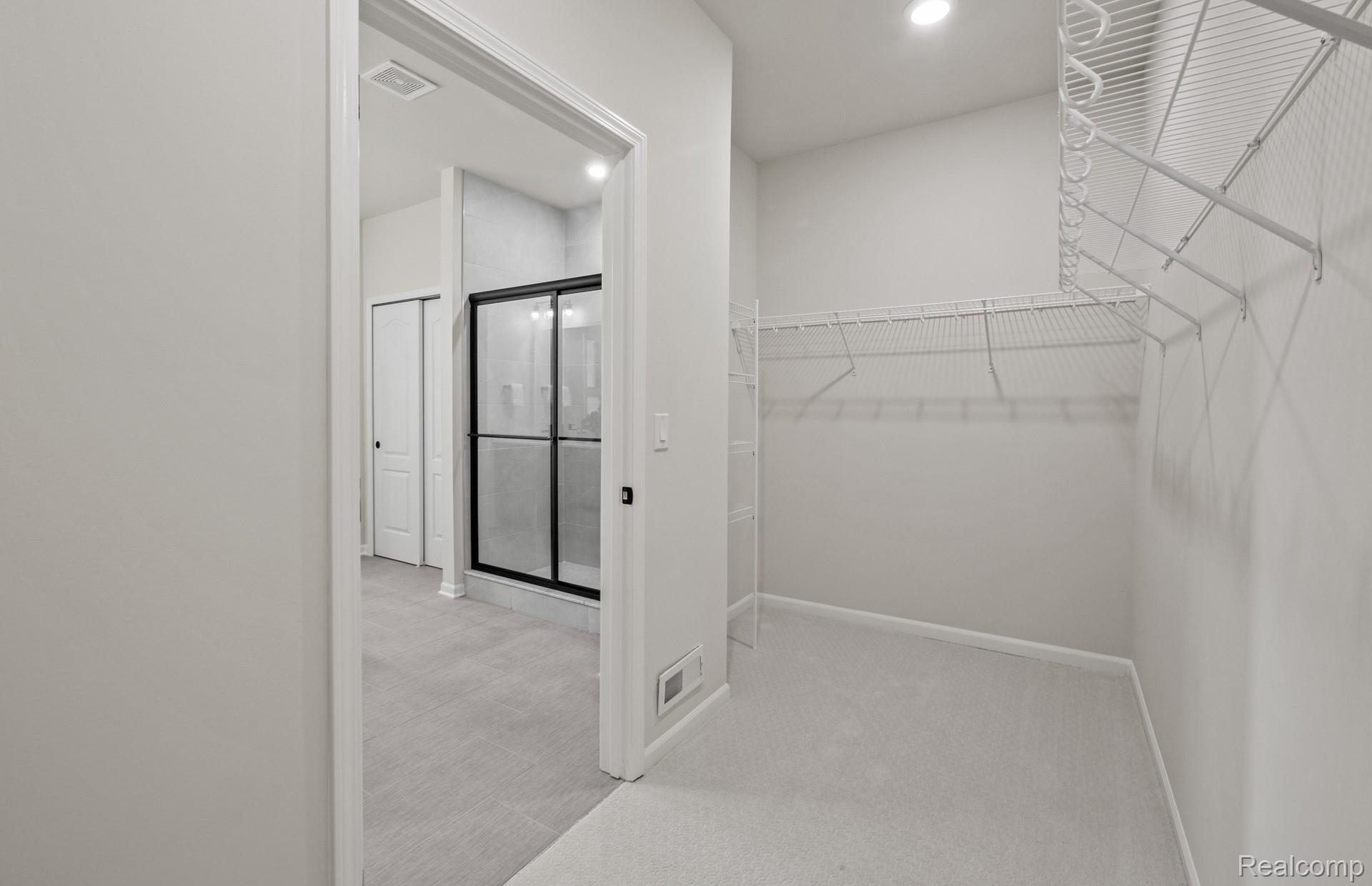 705 West Spaniel Drive Property Photo 24