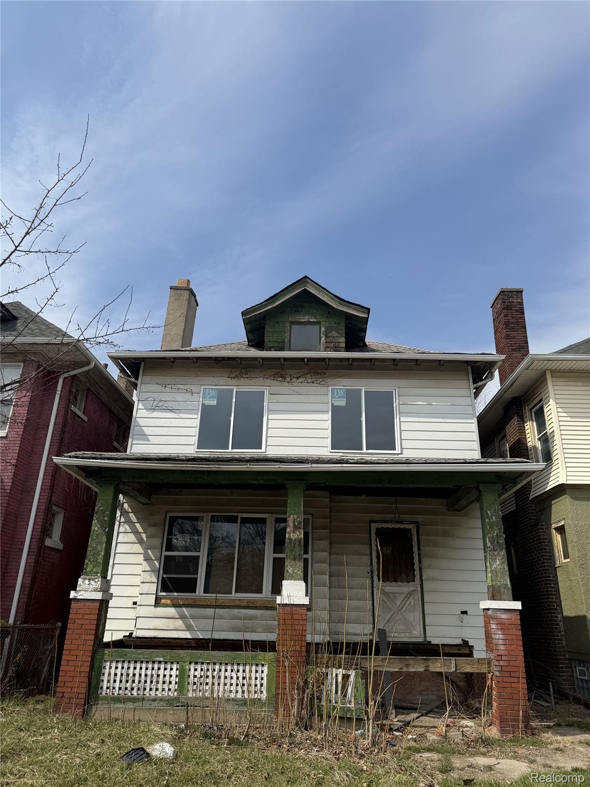 1452 W Euclid Street Property Photo 1