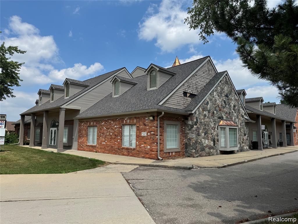 34514 Dequindre Road Property Photo 2