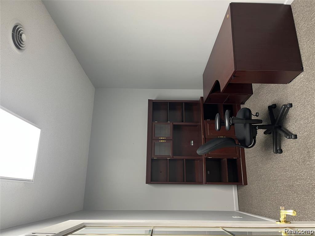 34514 Dequindre Road Property Photo 10