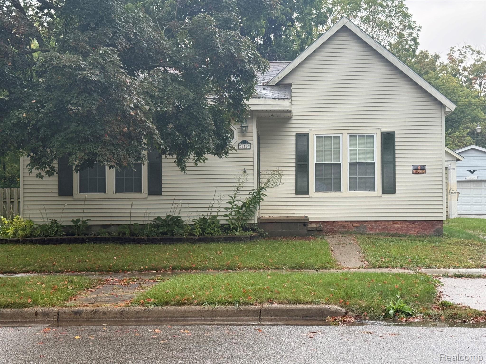 140 Alexander Street Property Photo 2