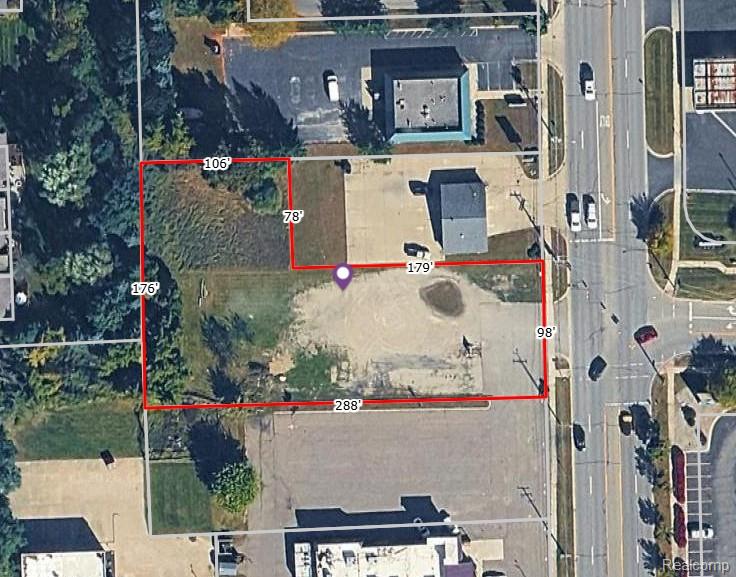 1301 N Leroy Street Property Photo 1