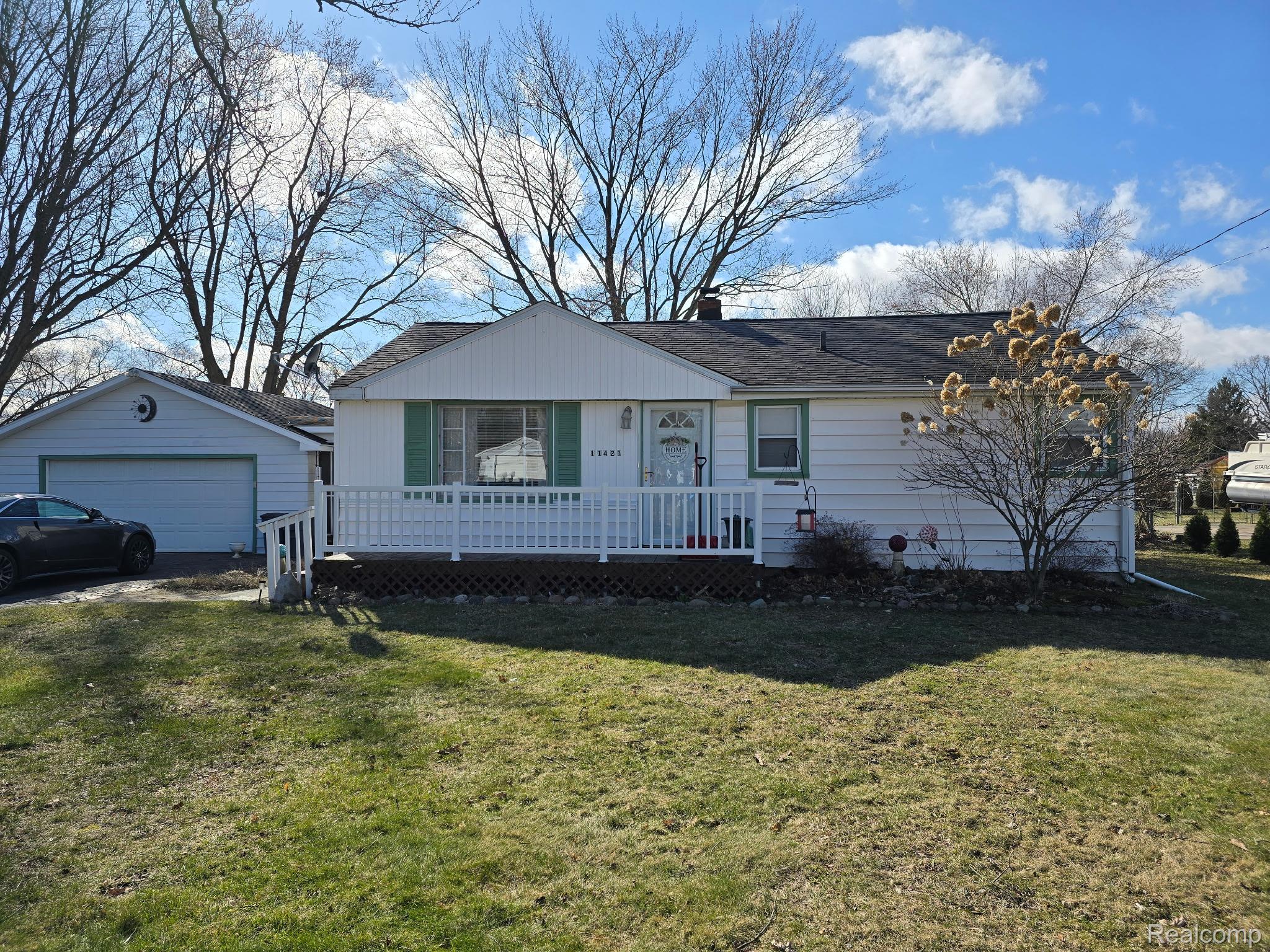 11421 Wing Drive Property Photo 1