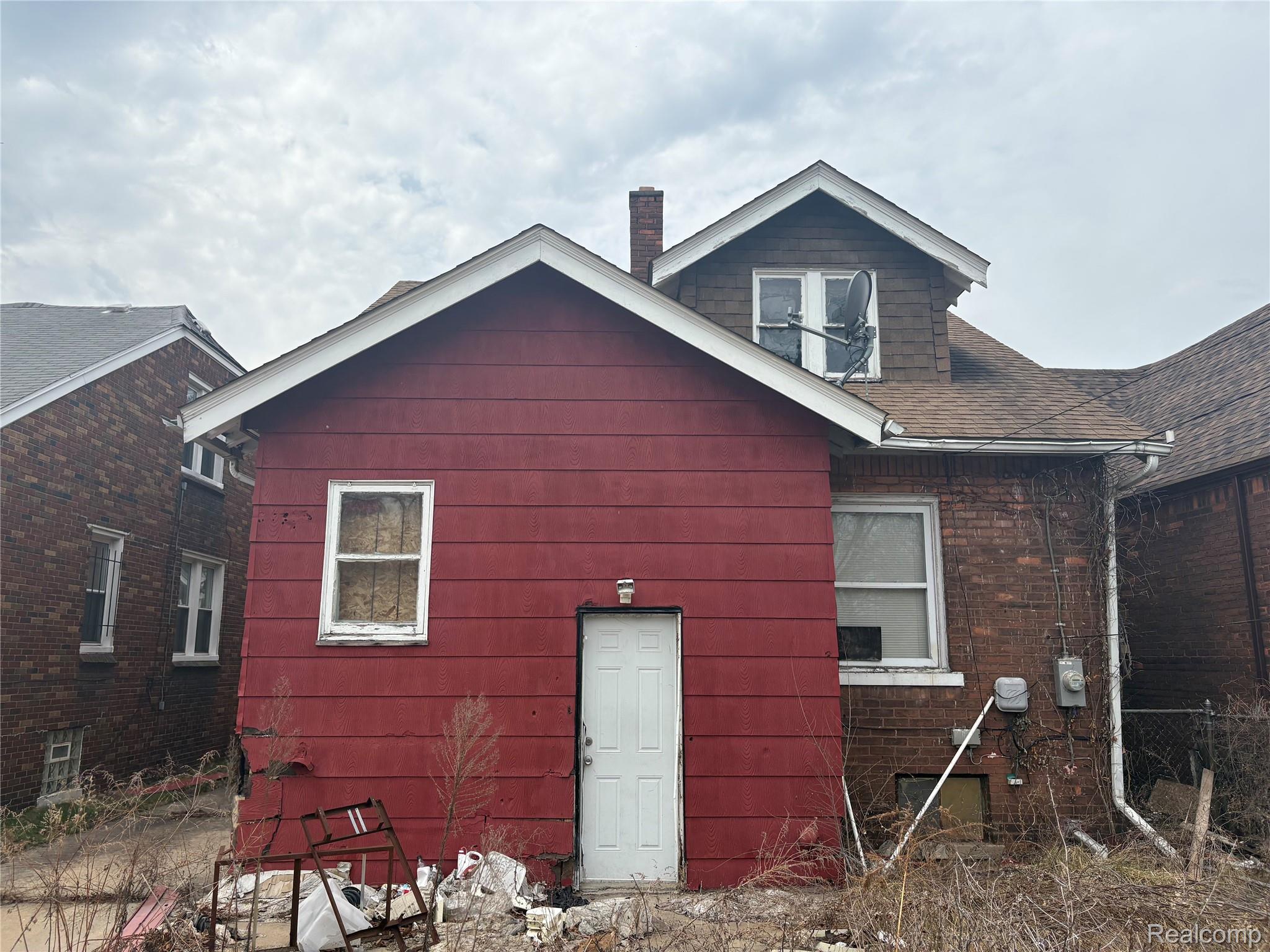15390 Littlefield Street Property Photo 11