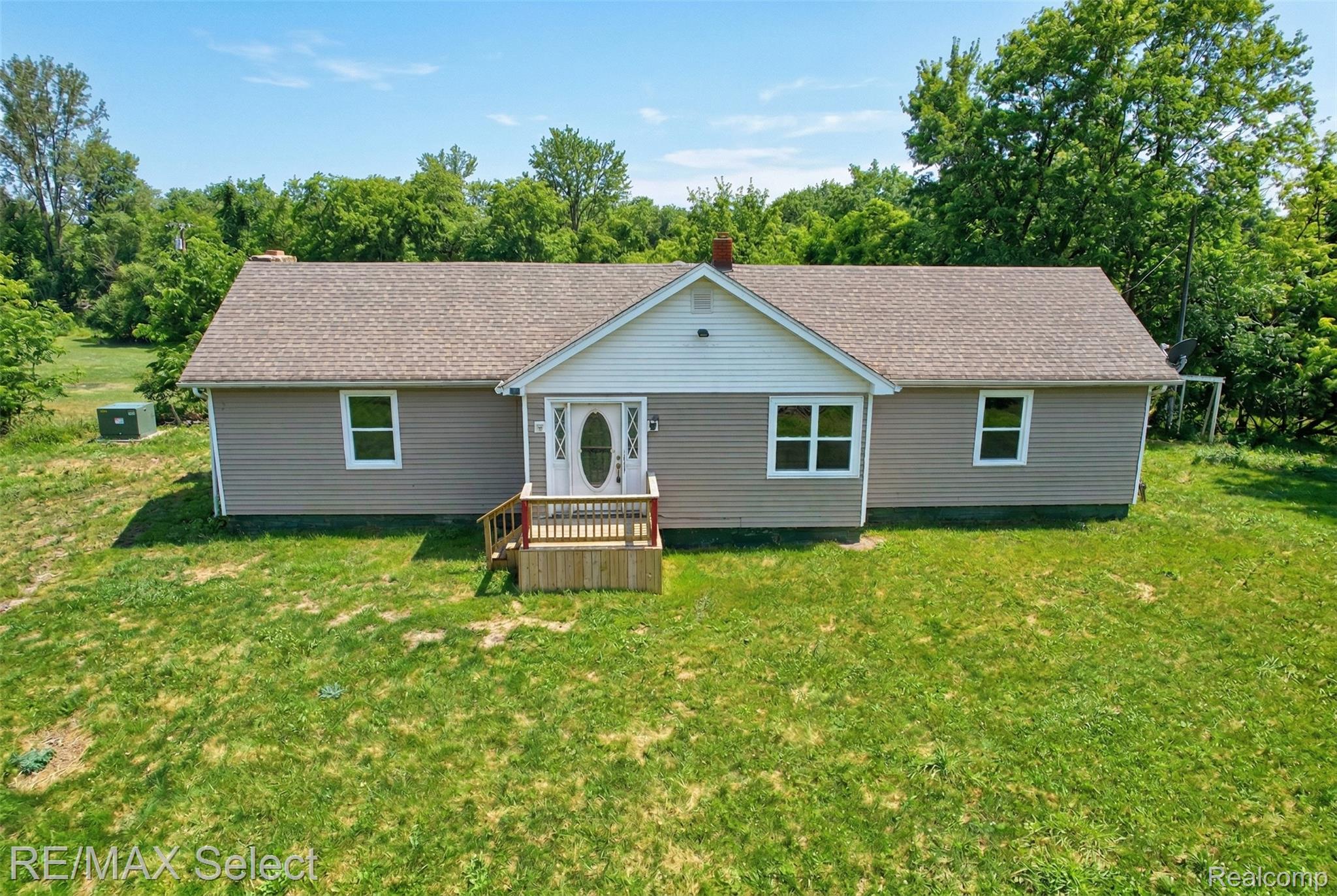 9800 Juddville Road Property Photo 1