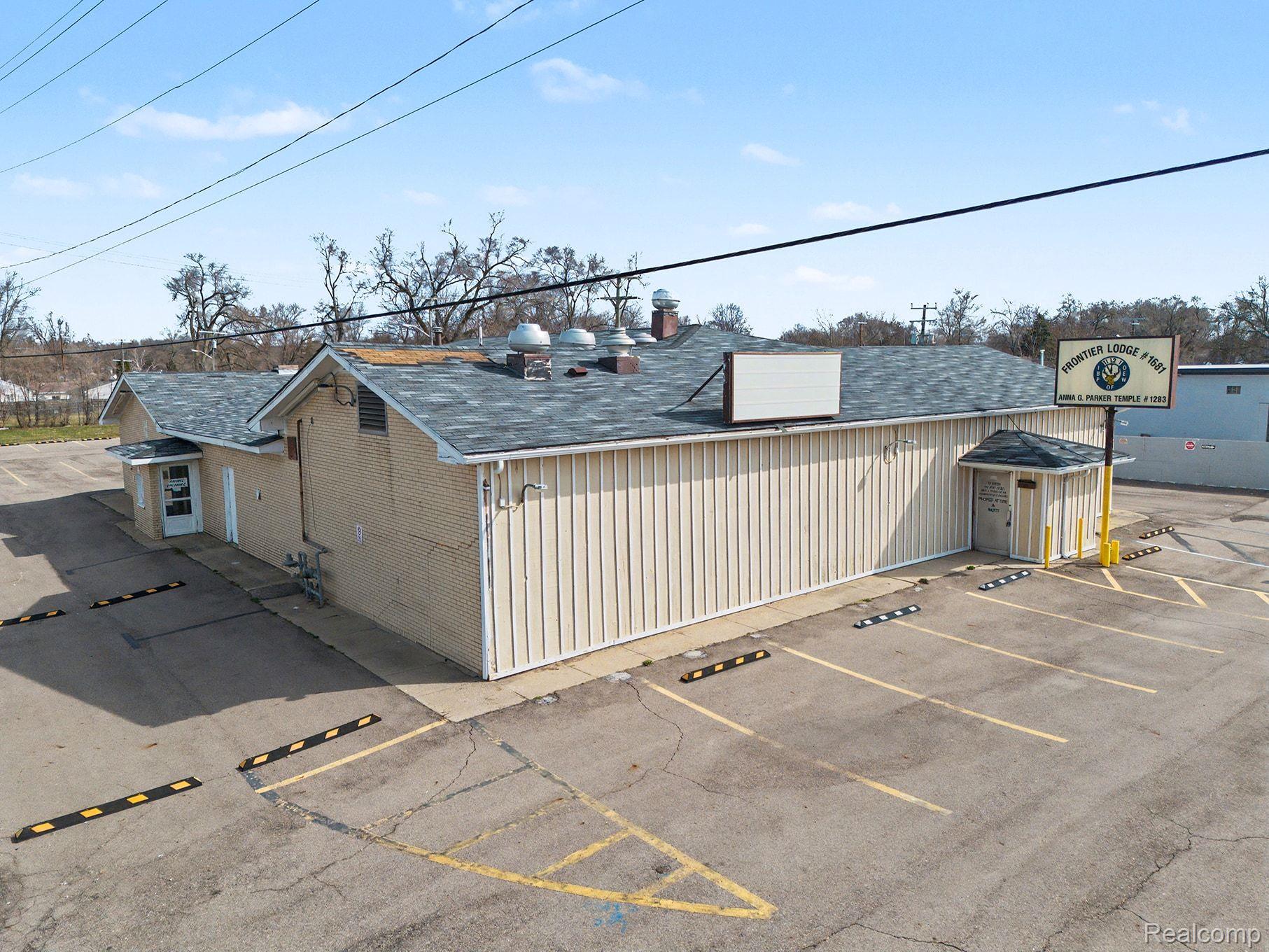1405 Ecorse Road