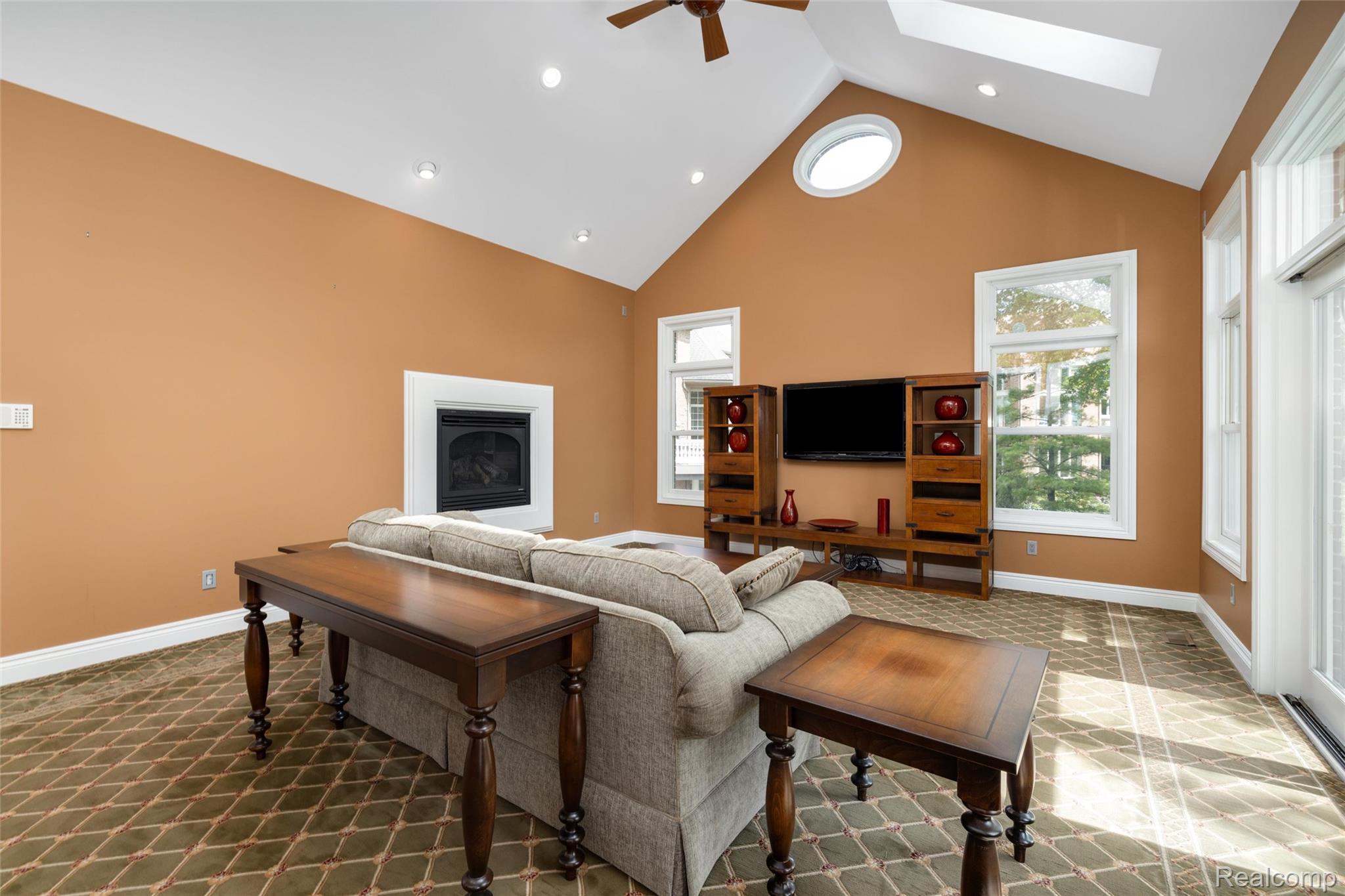 7432 Foxburg Court Property Photo 35