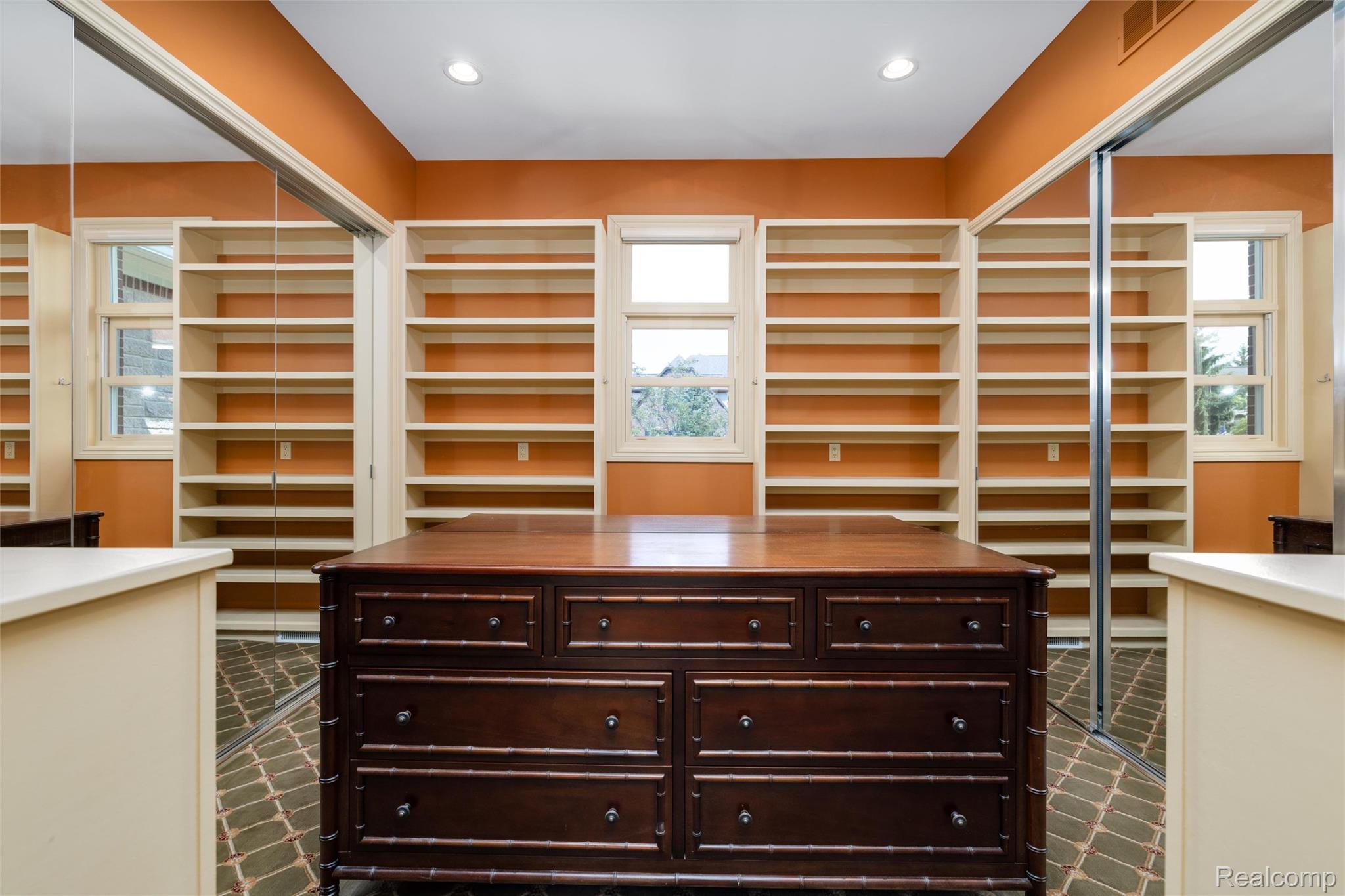 7432 Foxburg Court Property Photo 41