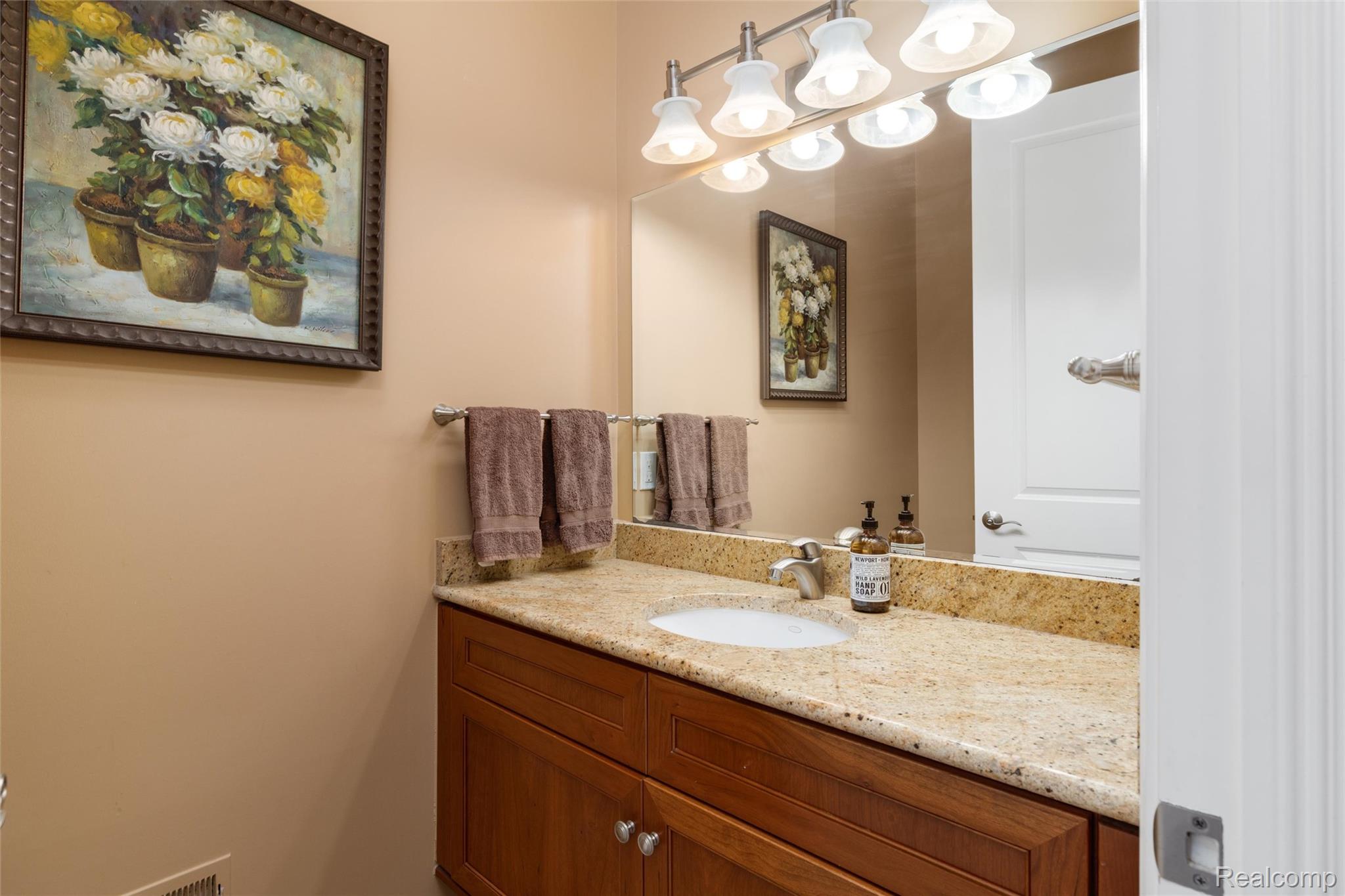 7432 Foxburg Court Property Photo 43