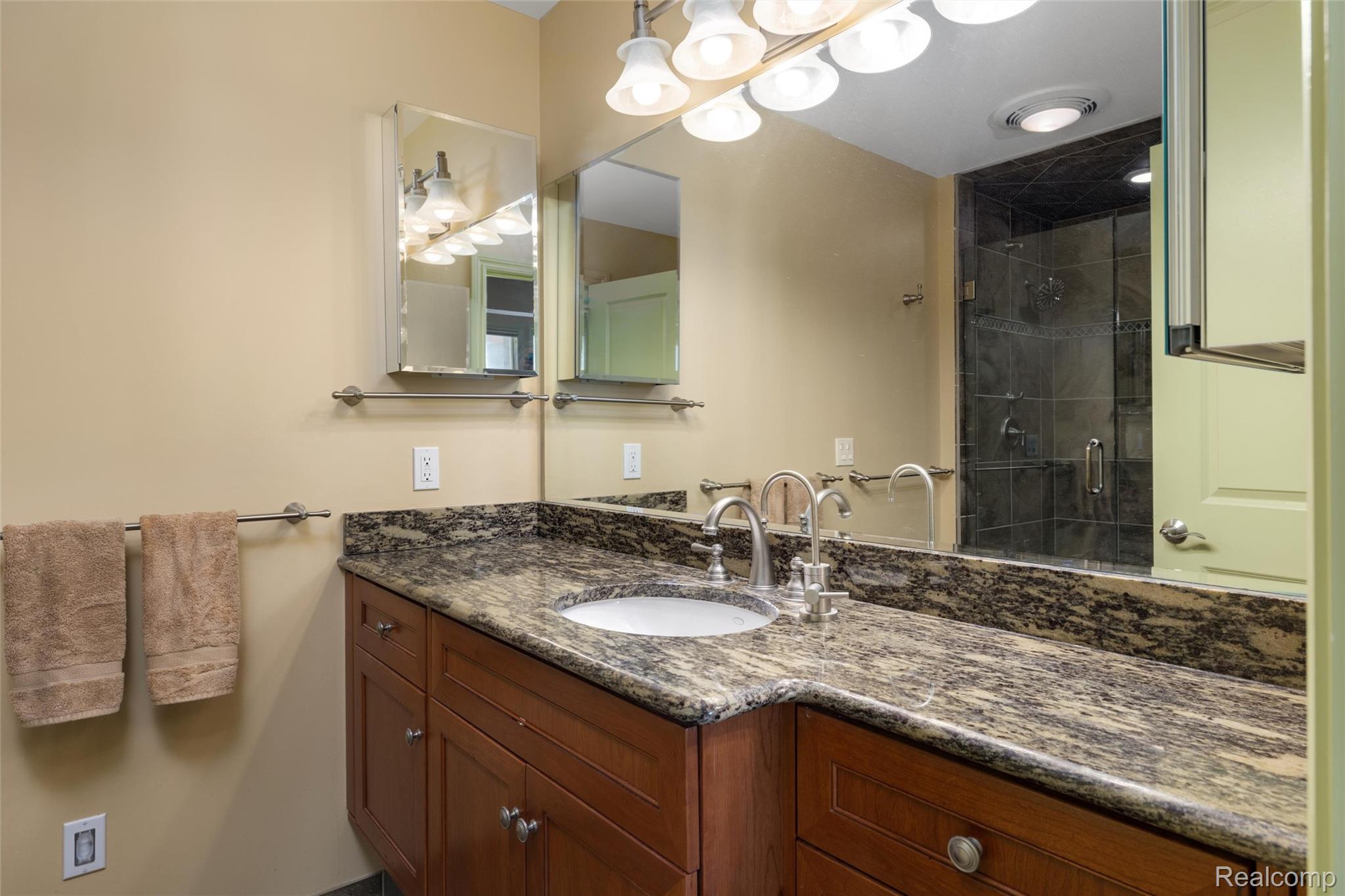 7432 Foxburg Court Property Photo 64