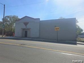 7455 Fenkell Street Property Photo 2