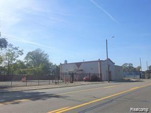 7455 Fenkell Street Property Photo 4