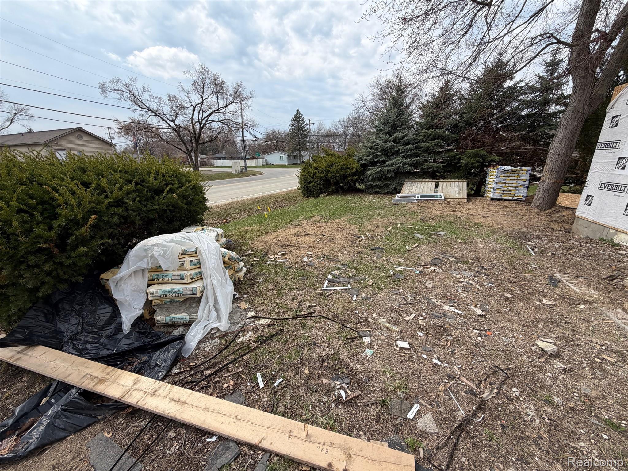 2935 Jackson Boulevard Property Photo 8