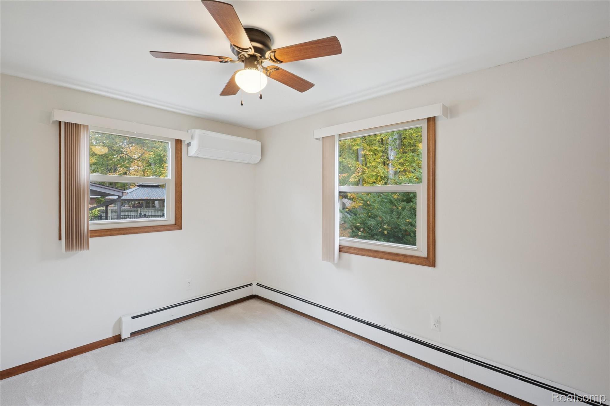21473 Lundy Drive Property Photo 14