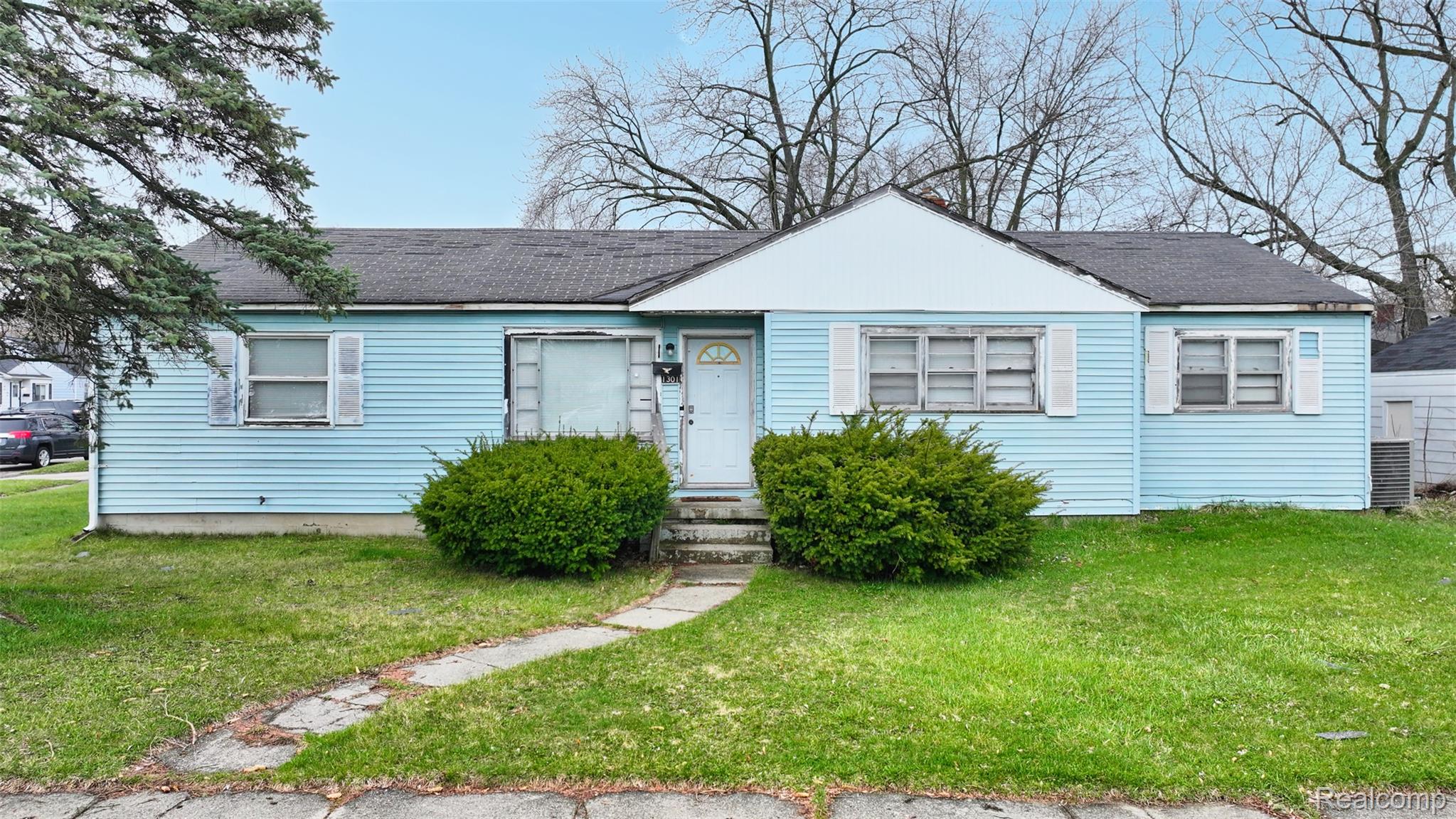 1301 Lavender Avenue Property Photo 1