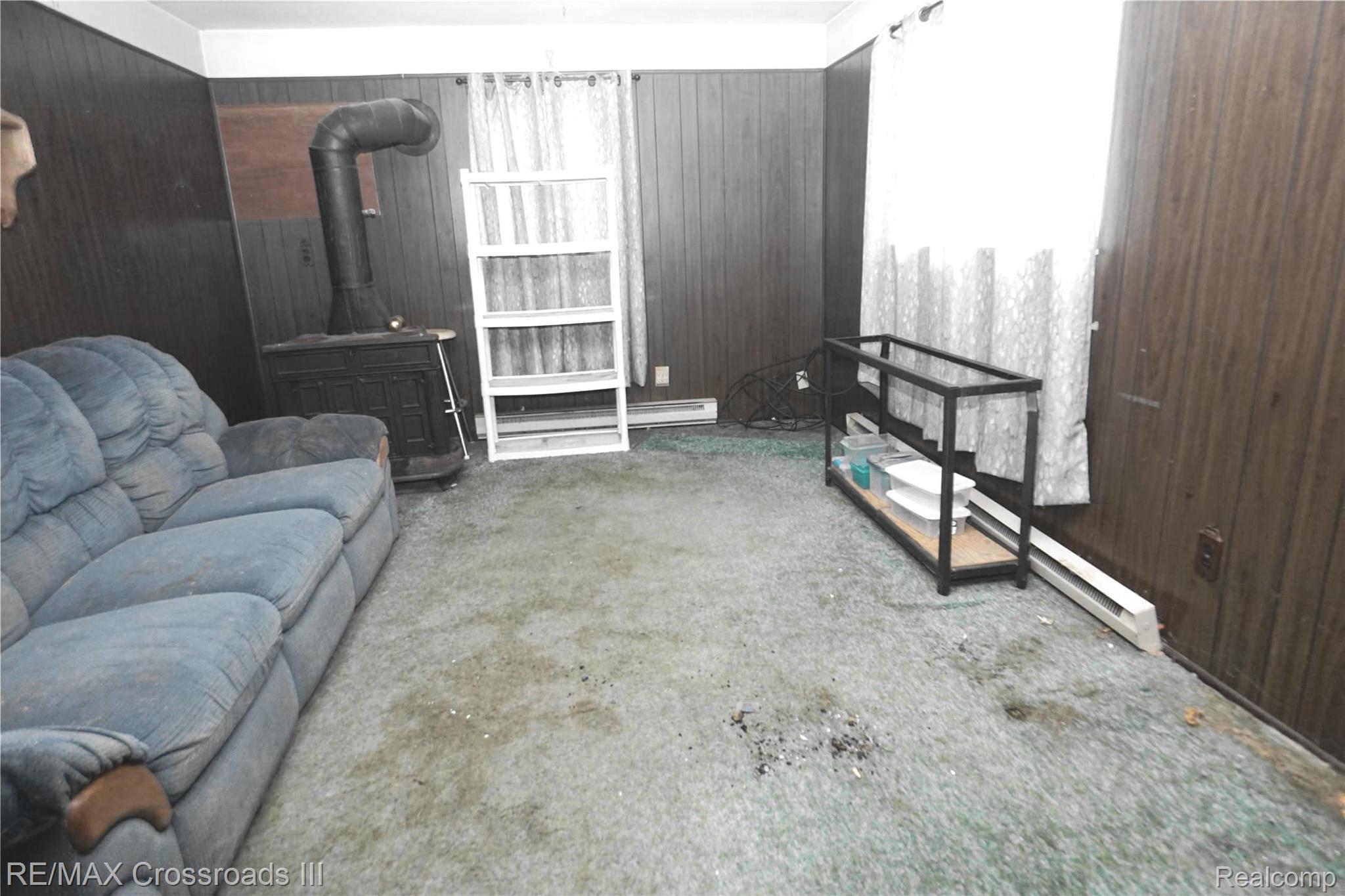 7047 Haggerty Road Property Photo 3