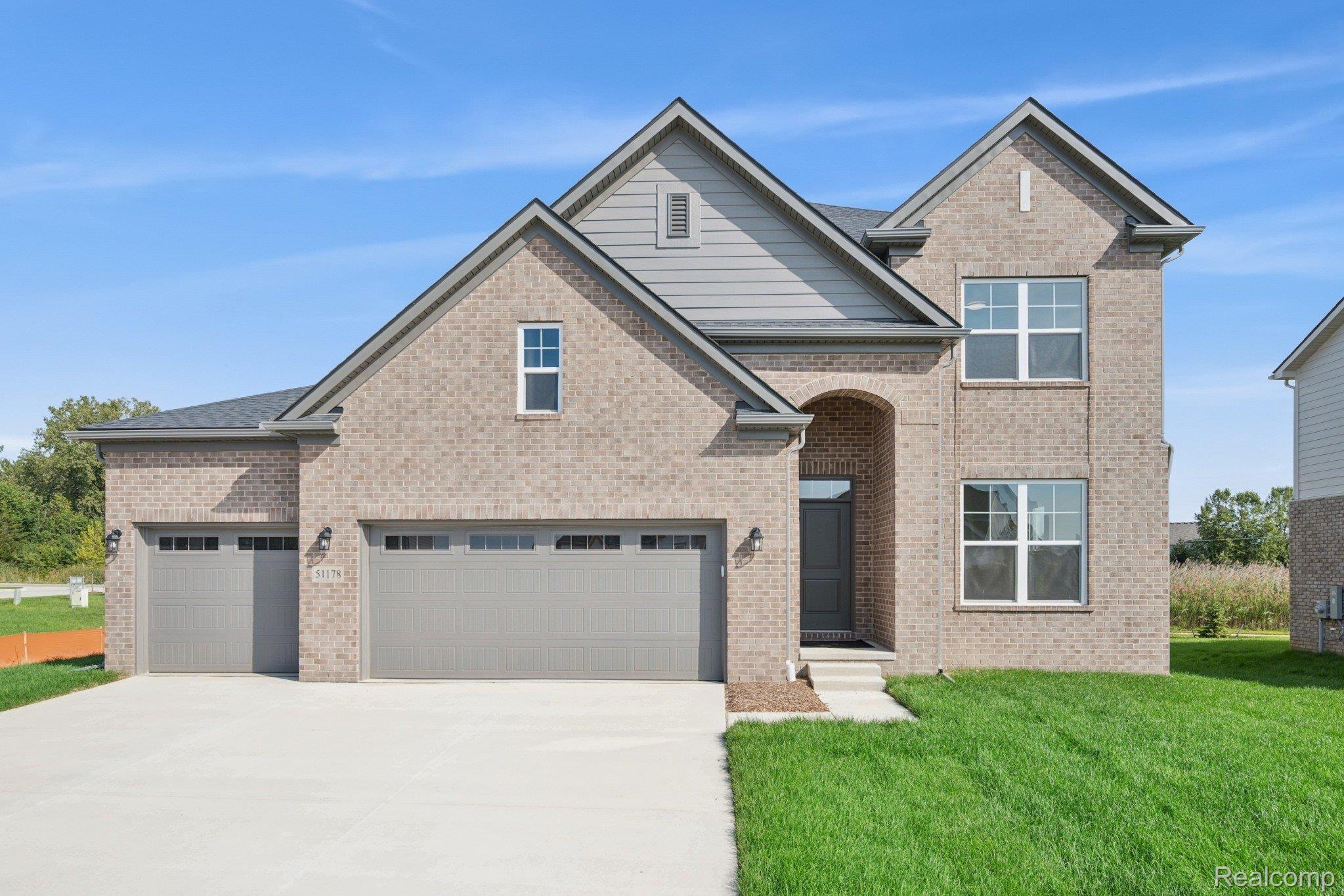51178 Ottawa Drive Property Photo 3