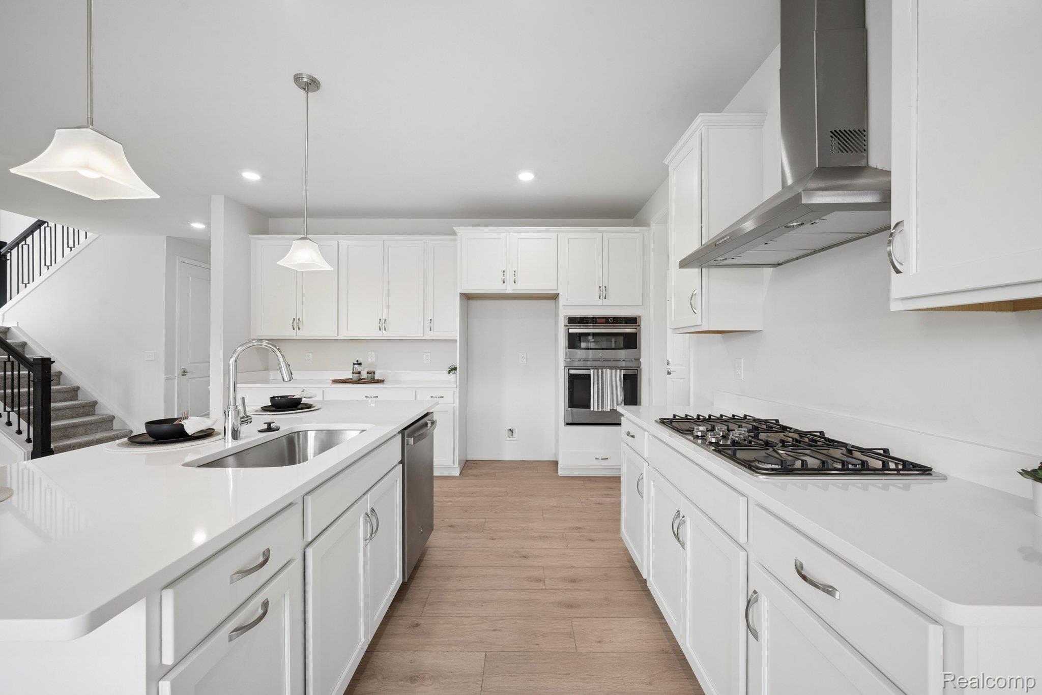 51178 Ottawa Drive Property Photo 4