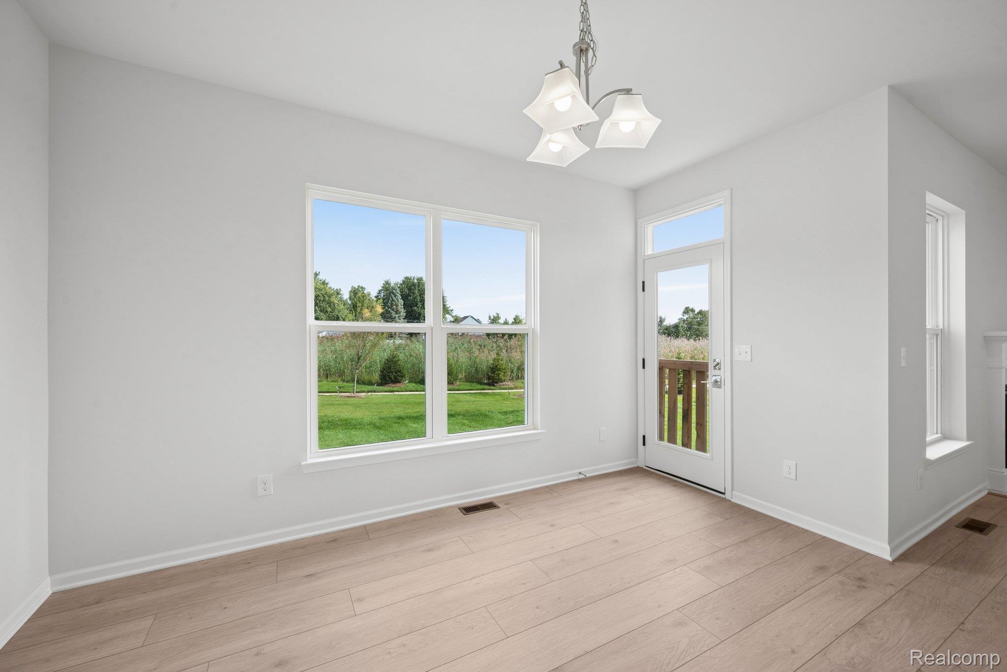 51178 Ottawa Drive Property Photo 9