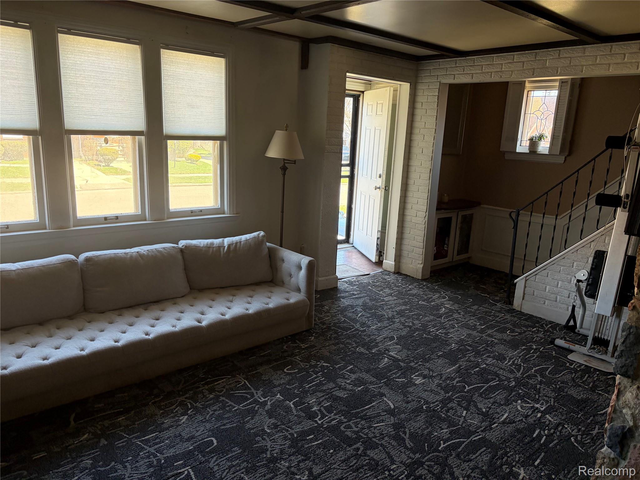 9181 Harvard Road Property Photo 3