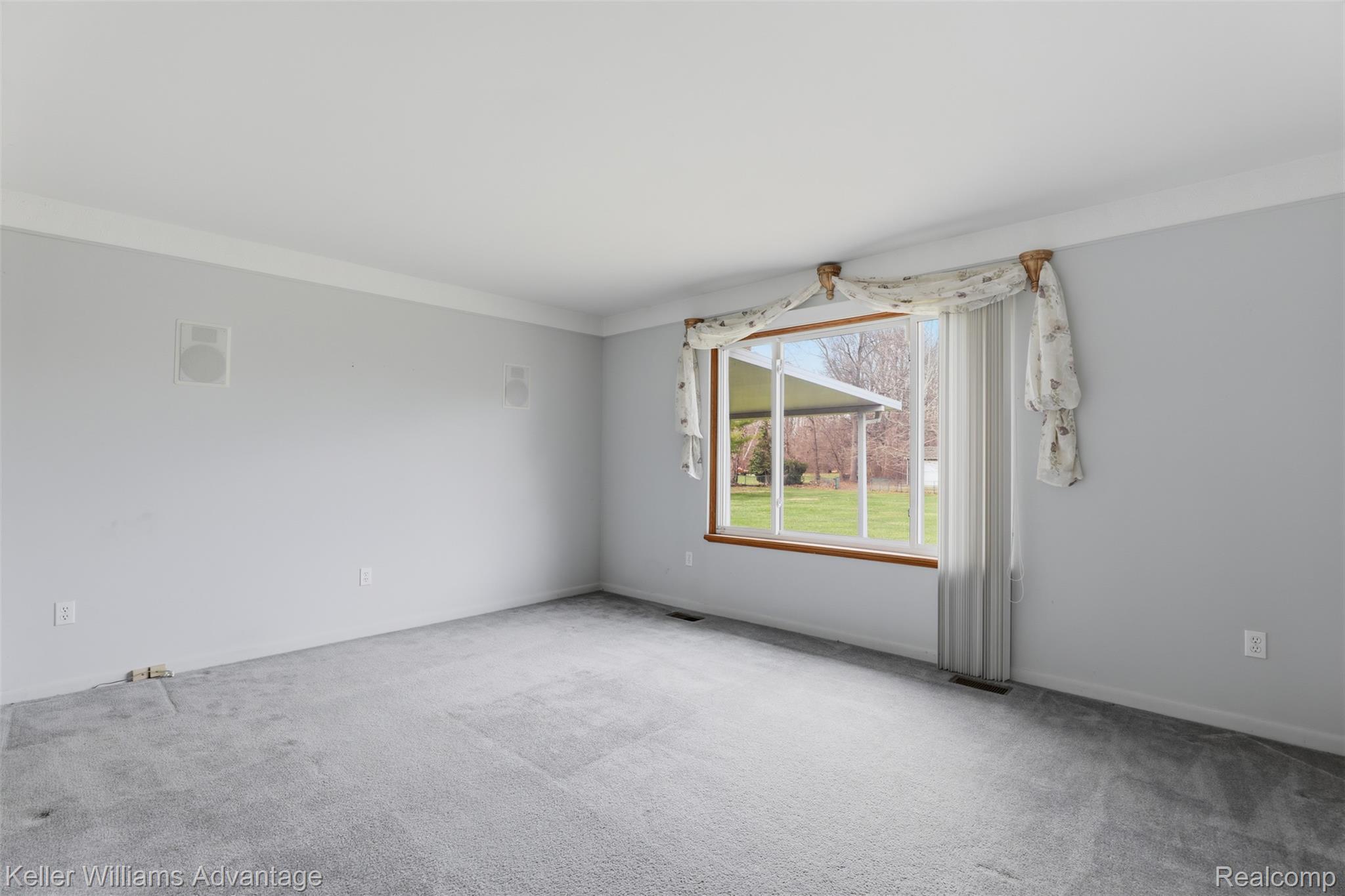28800 Sibley Road Property Photo 24