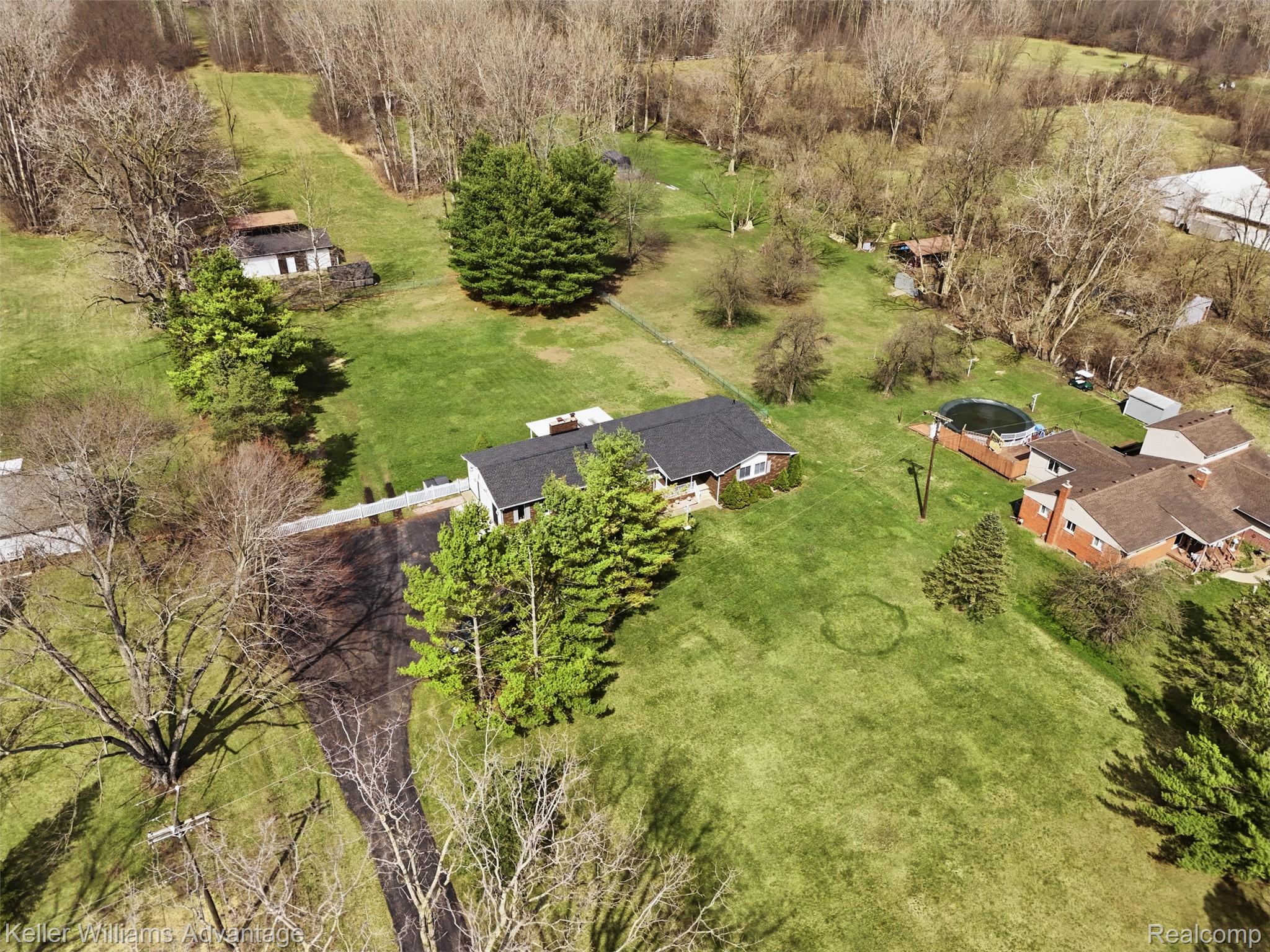 28800 Sibley Road Property Photo 55