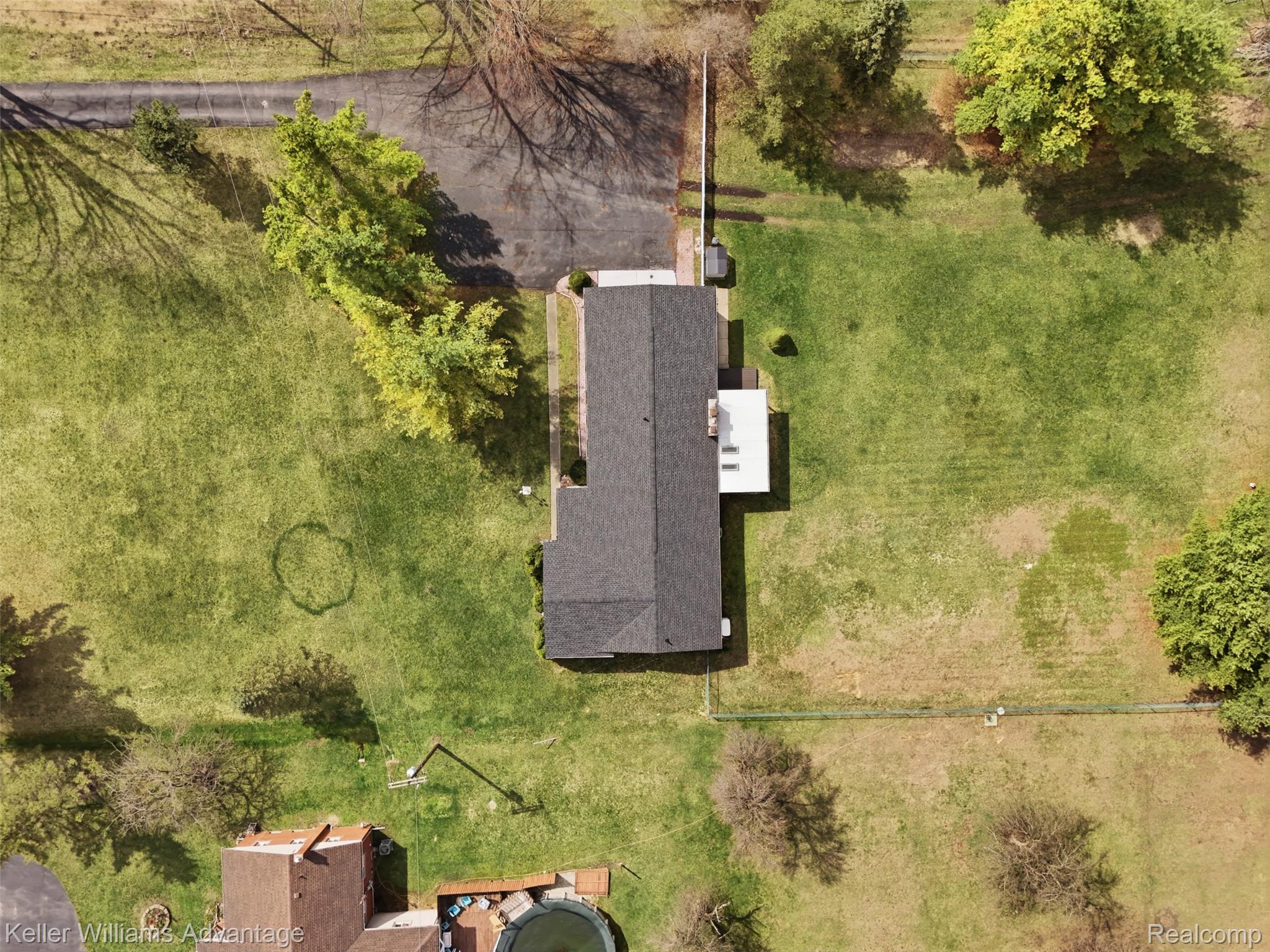 28800 Sibley Road Property Photo 56