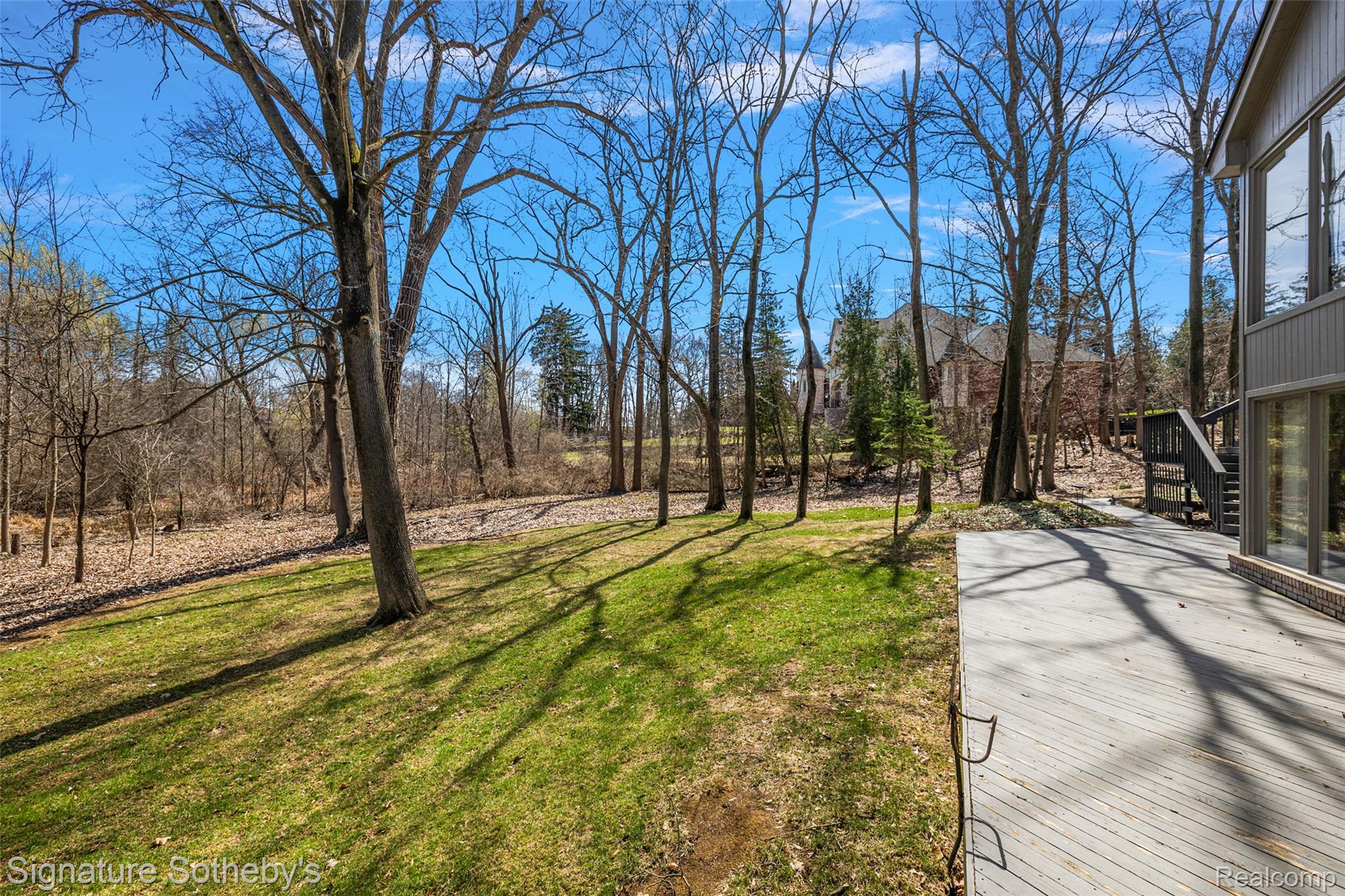 4650 Lahser Road Property Photo 46